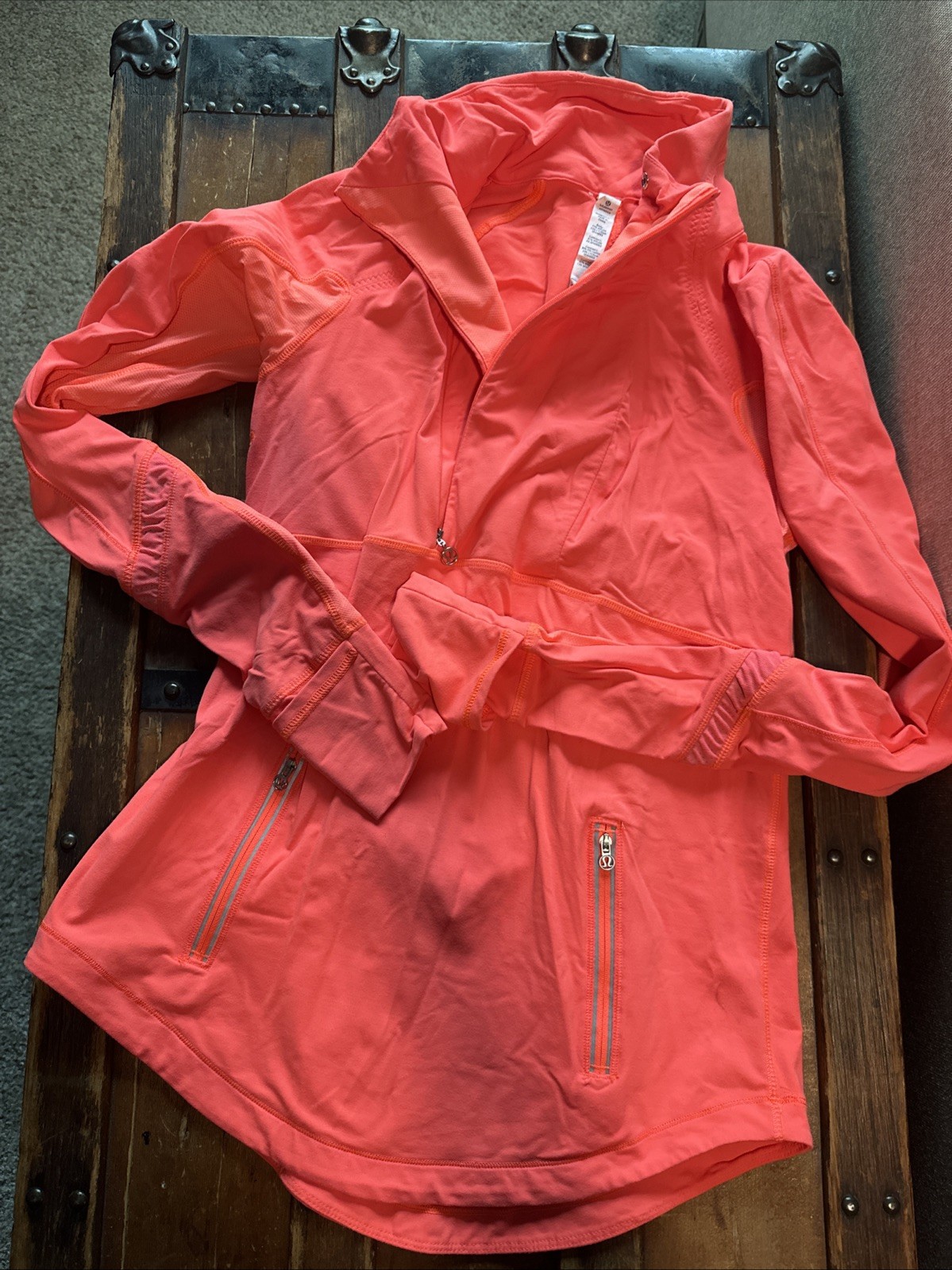 Lululemon Orange High Visibility Long Sleeve Top Curved Hem Size 8 Snug Fit