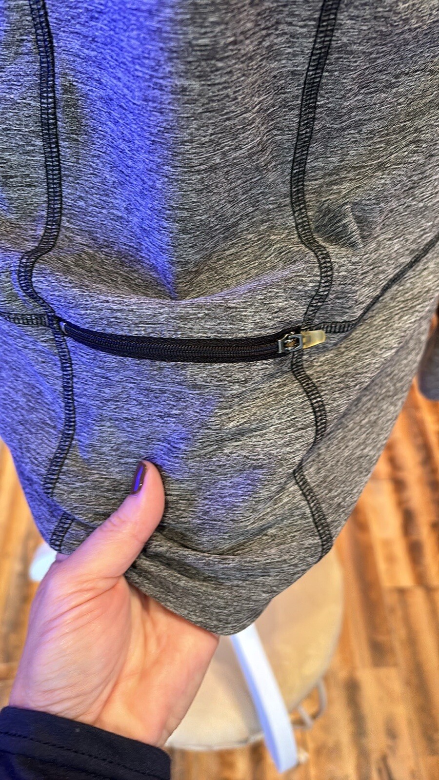 Champion Semi Fitted Top Size Medium