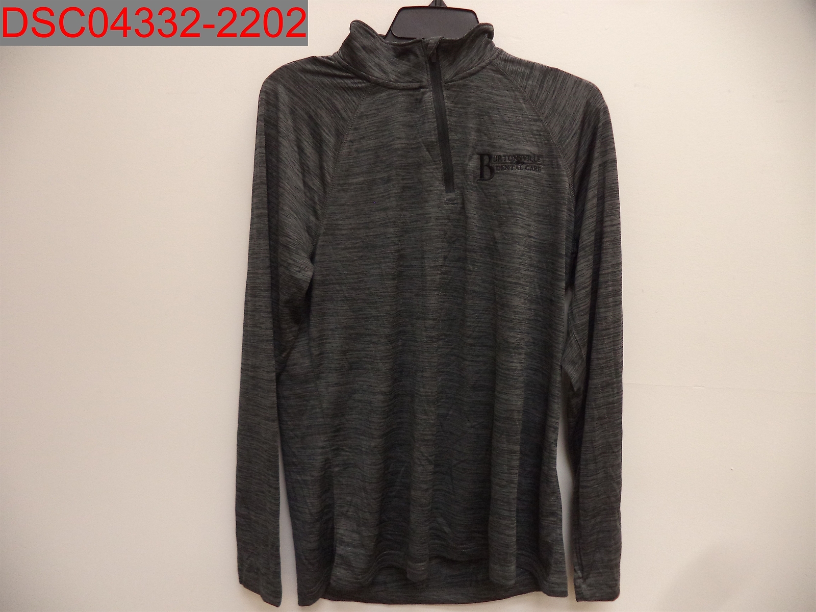 Charles River Apparel Women’s Black Space Dye Performance Pullover M 64712159077