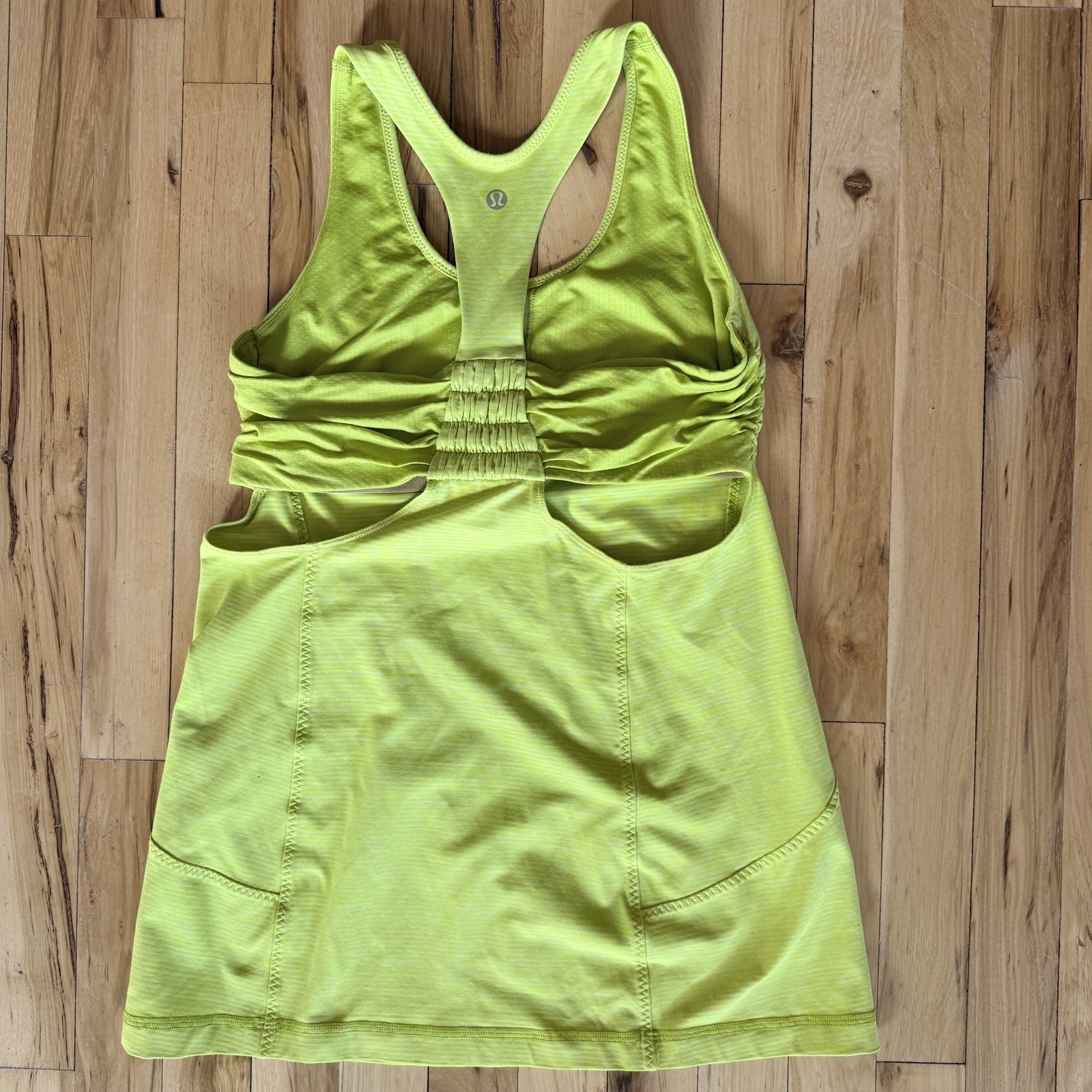 LULULEMON RACERBACK ATHLETIC TOP, OVER THE HIPS LENGTH SZ 6 EXCELLENT