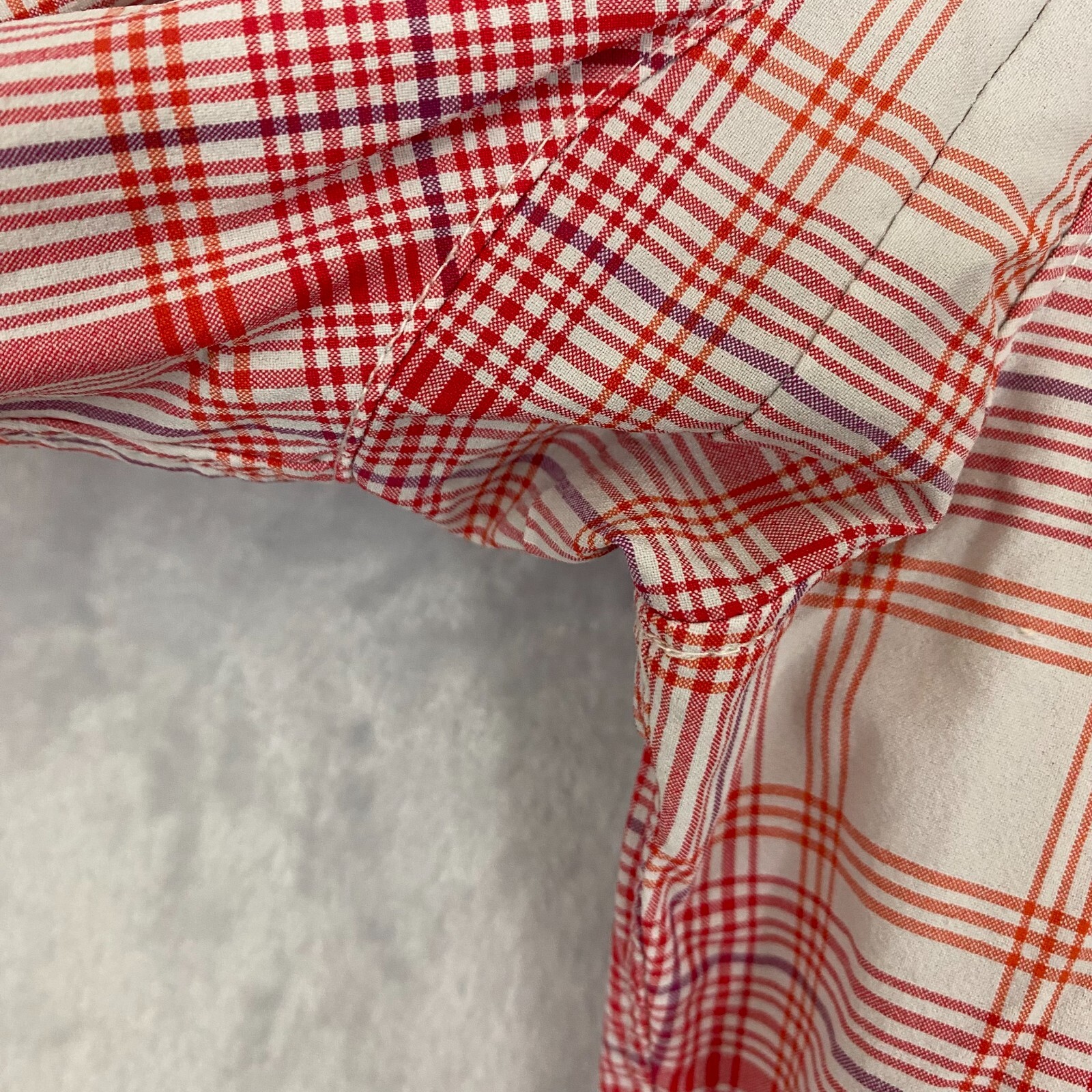 Duluth Trading Lightweight Button Up Shirt Womens Sz Small Red Pink Plaid Hiking