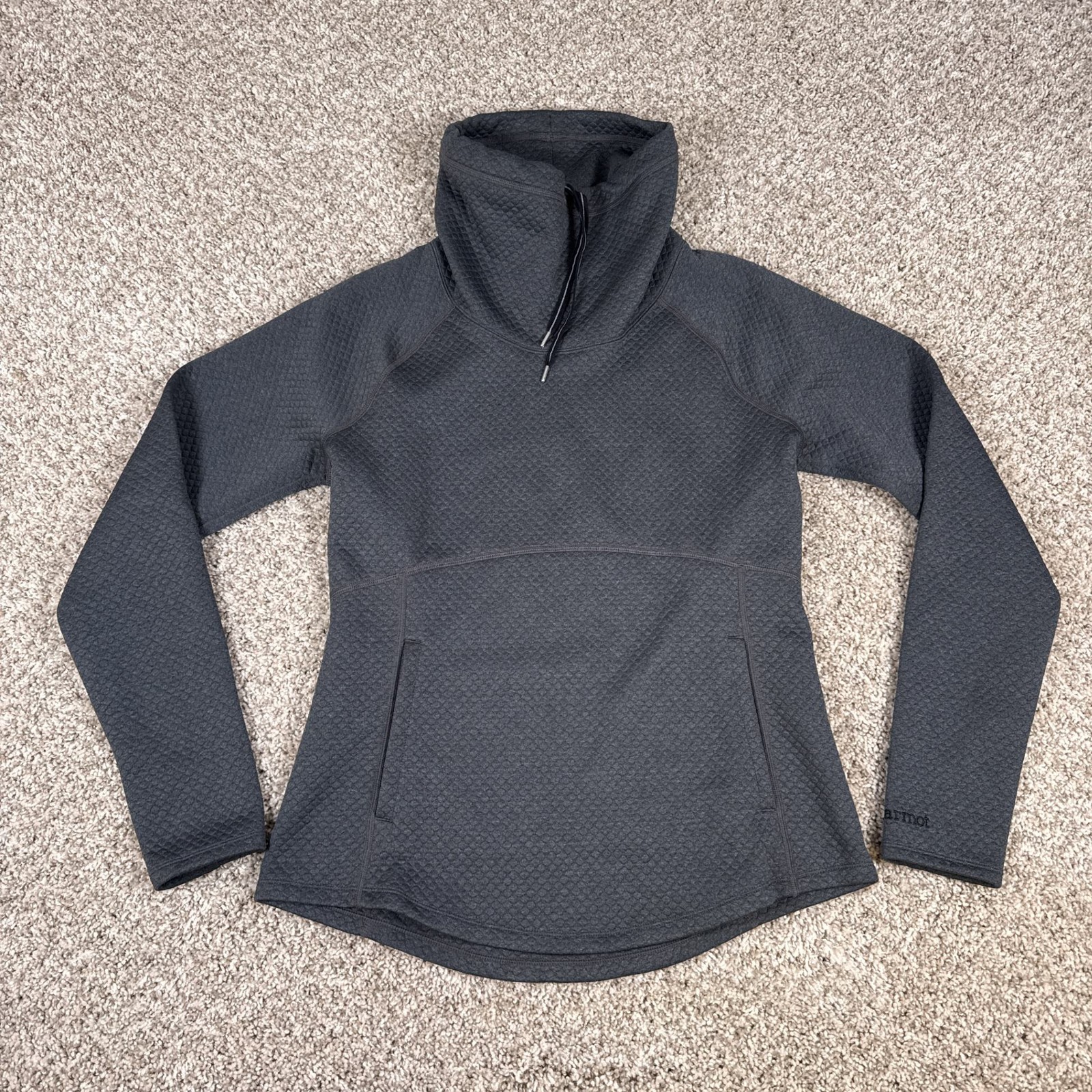 Marmot Pullover Womens M Gray Quilted Funnel Neck Dark Sweatshirt Thumbhole Top