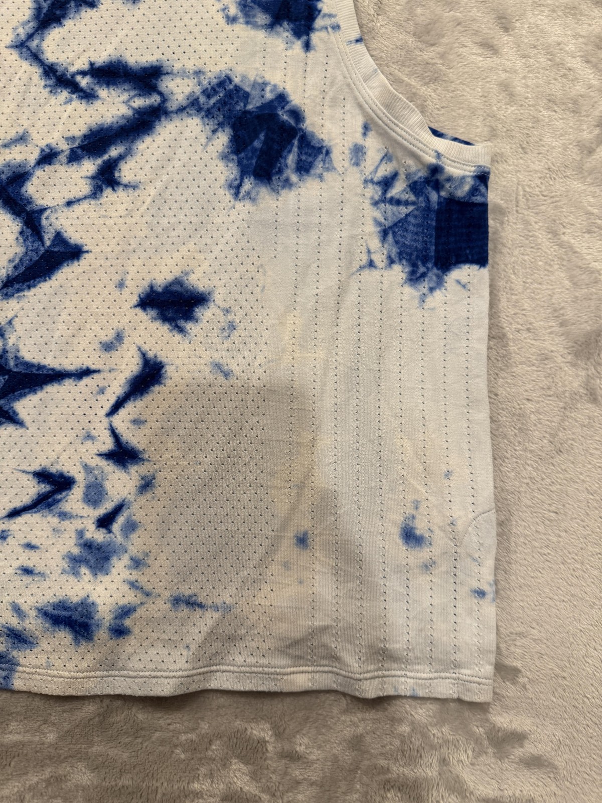 Lululemon Train to Be Tank Top Womens 8 White Blue Chalk Wash Tie Dye