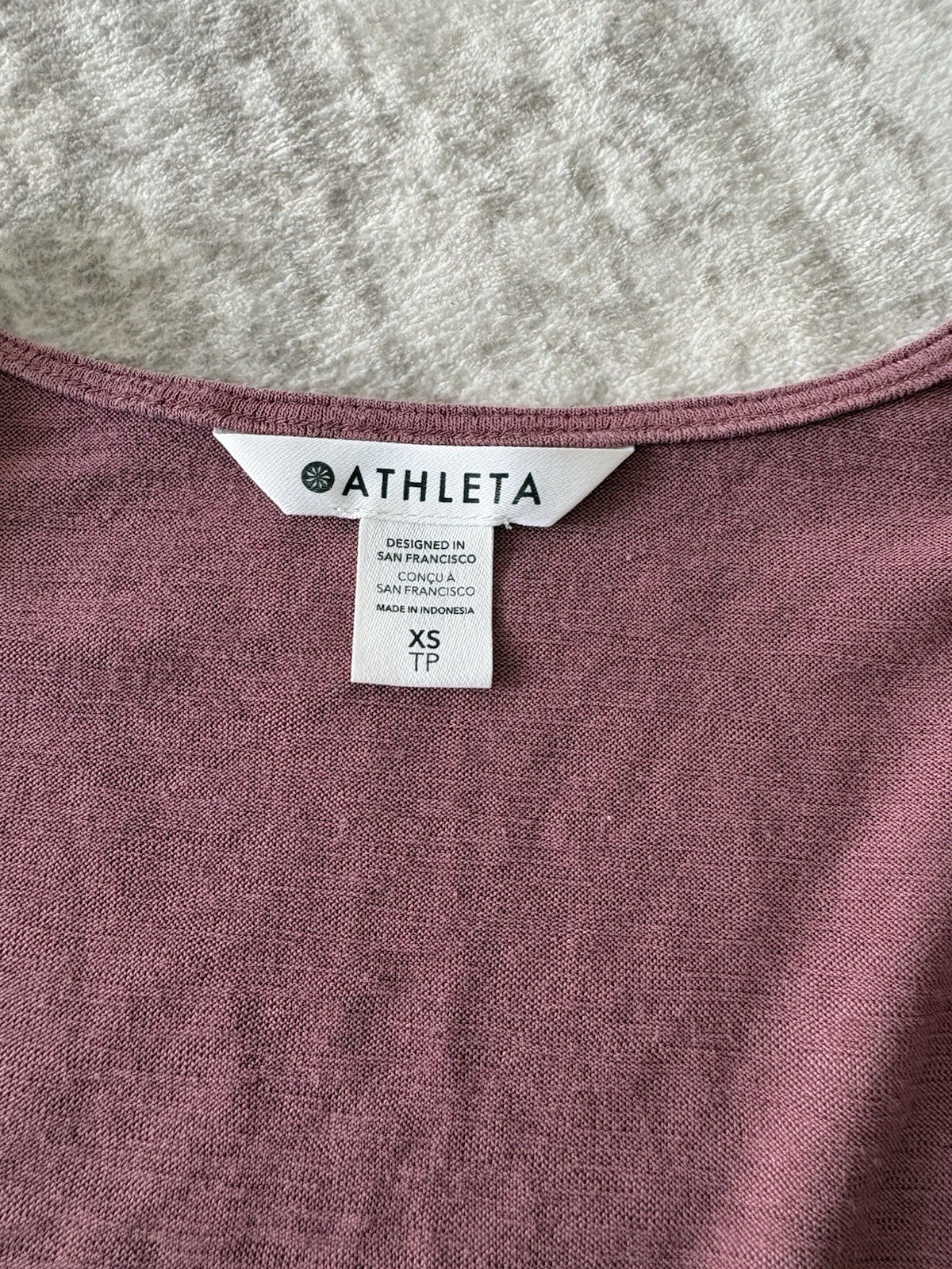 Athleta Purple Solid Wrap V-Neck Modal Stretch Knit Tank Top Women’s XS