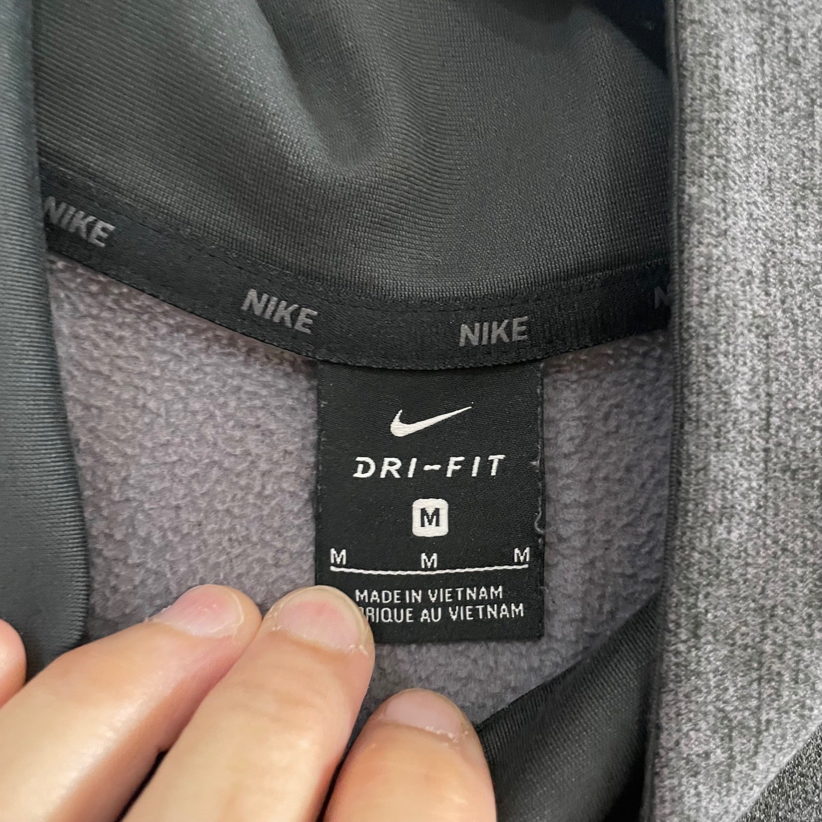 Nike Dri FIT Pullover Half Zip Gray Athletic Training Top sweatshirt unisex