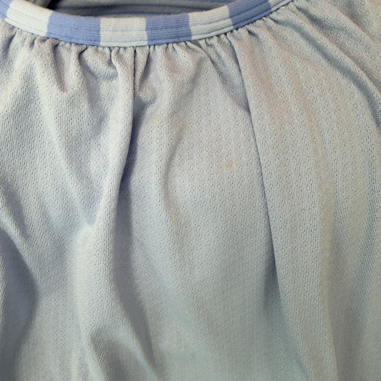 Lululemon No Limits Tank Top Blue White Striped Built-in Bra Mesh Size 6