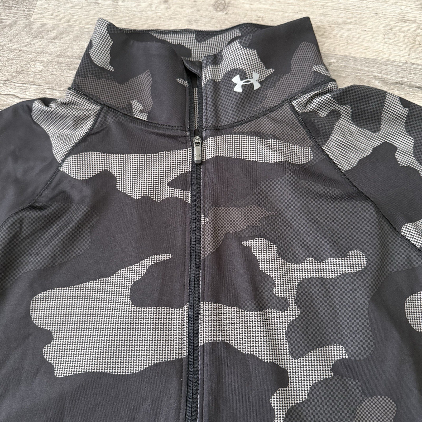 Under Armour ColdGear 1/4 Zip Pullover Womens XL Black Camo Fitted Activewear