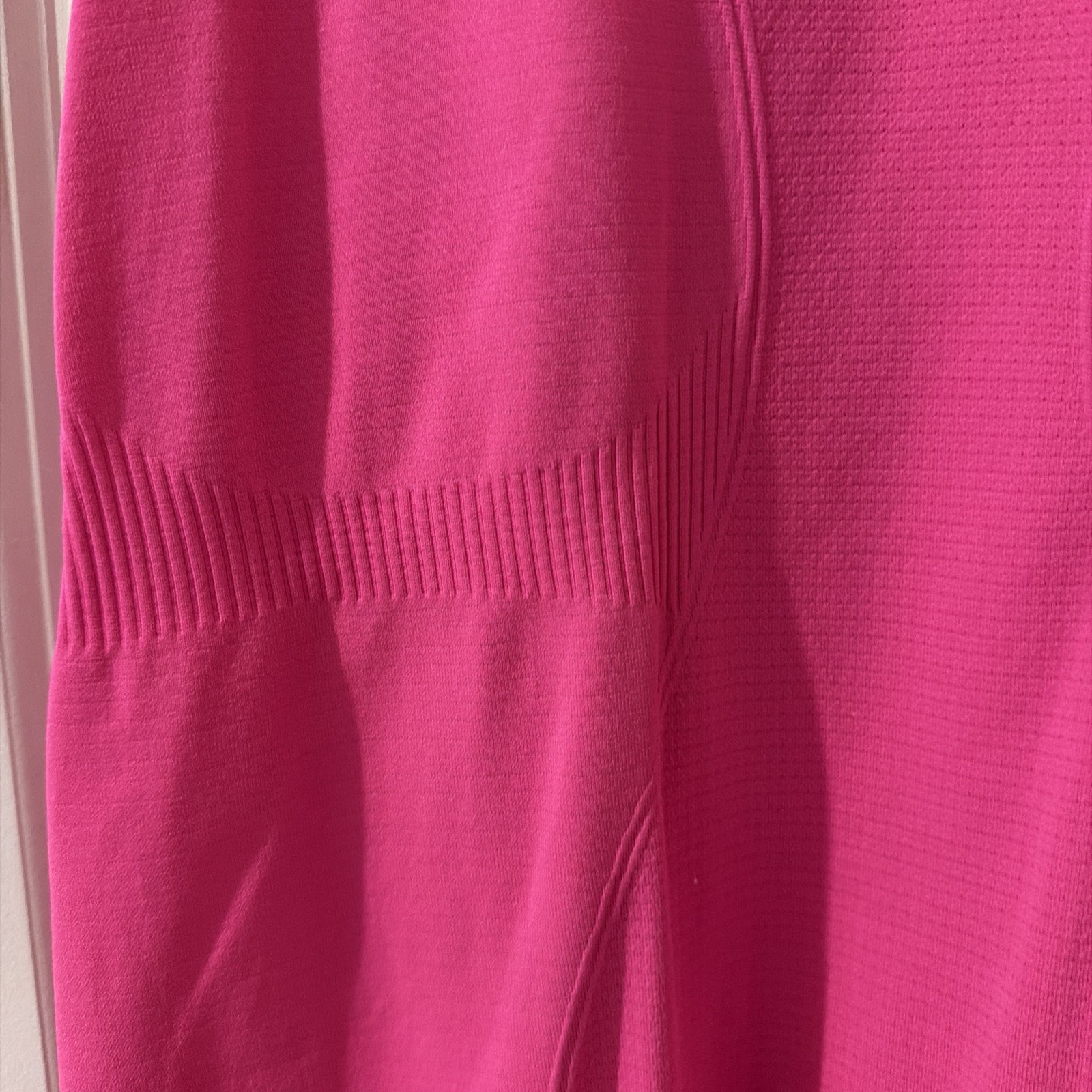 ZYIA Active Pink Copper Charged Seamless Racerback Tank Top Women’s Medium