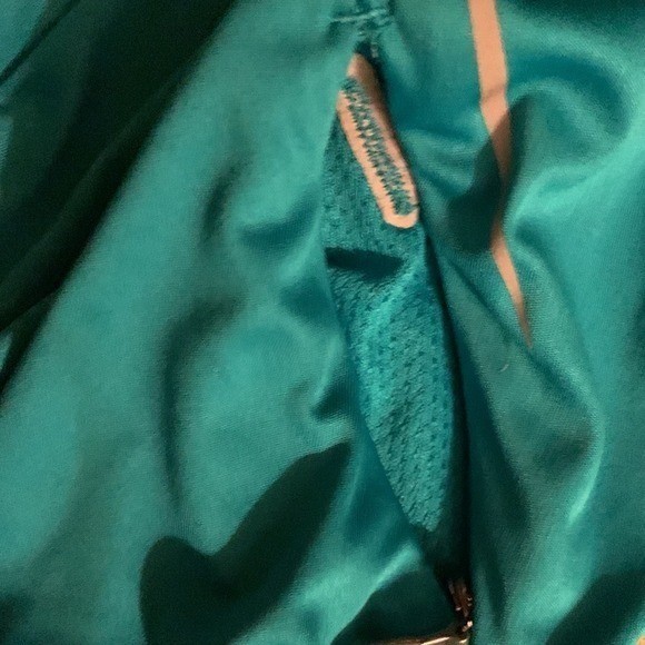 ADIDAS. Dri-Fit Teal. Performance. Work Out Top. Size S. Zipper on side.