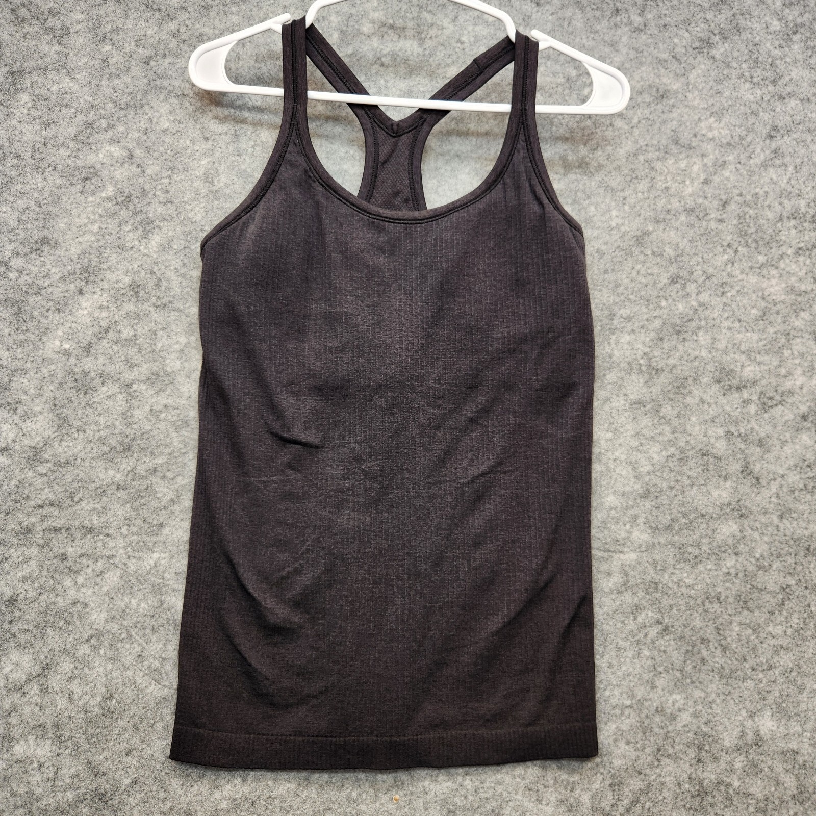 Lululemon Womens Sleeveless Racerback Tank Top Activewear 100% Nylon Black Sz 8