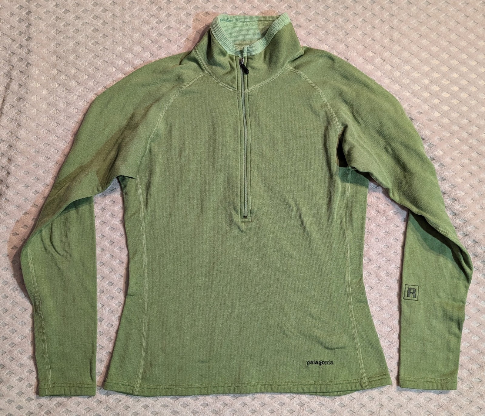 PATAGONIA R1 Regulatior Polartec Fleece Pullover Women’s size Medium