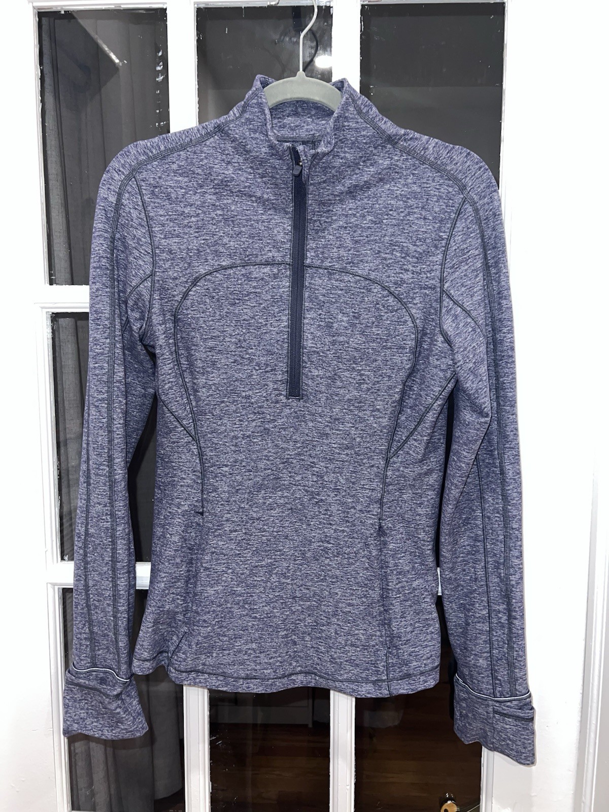 Lululemon Run Briskly 1/2 Zip pullover in a purple/blue heathered 8