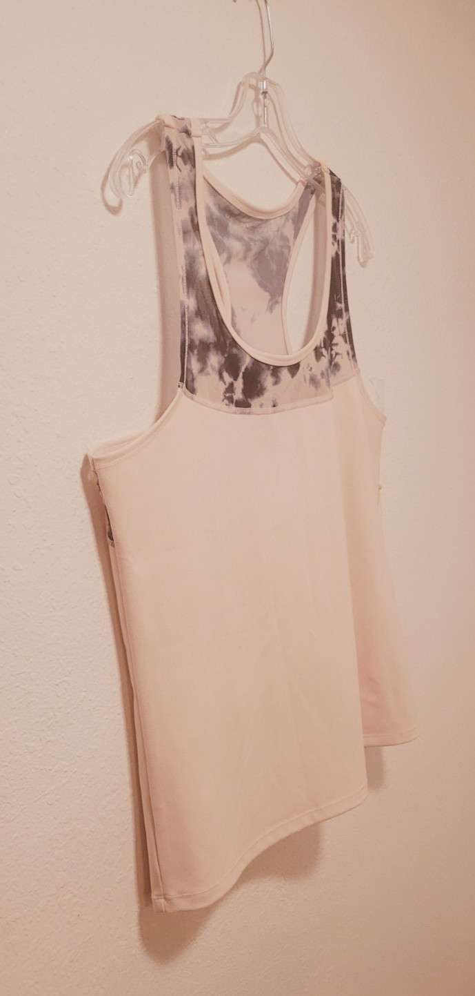NWT Max Studio Performance Tank Top Jasmine with mesh Stretch Wick Size XL