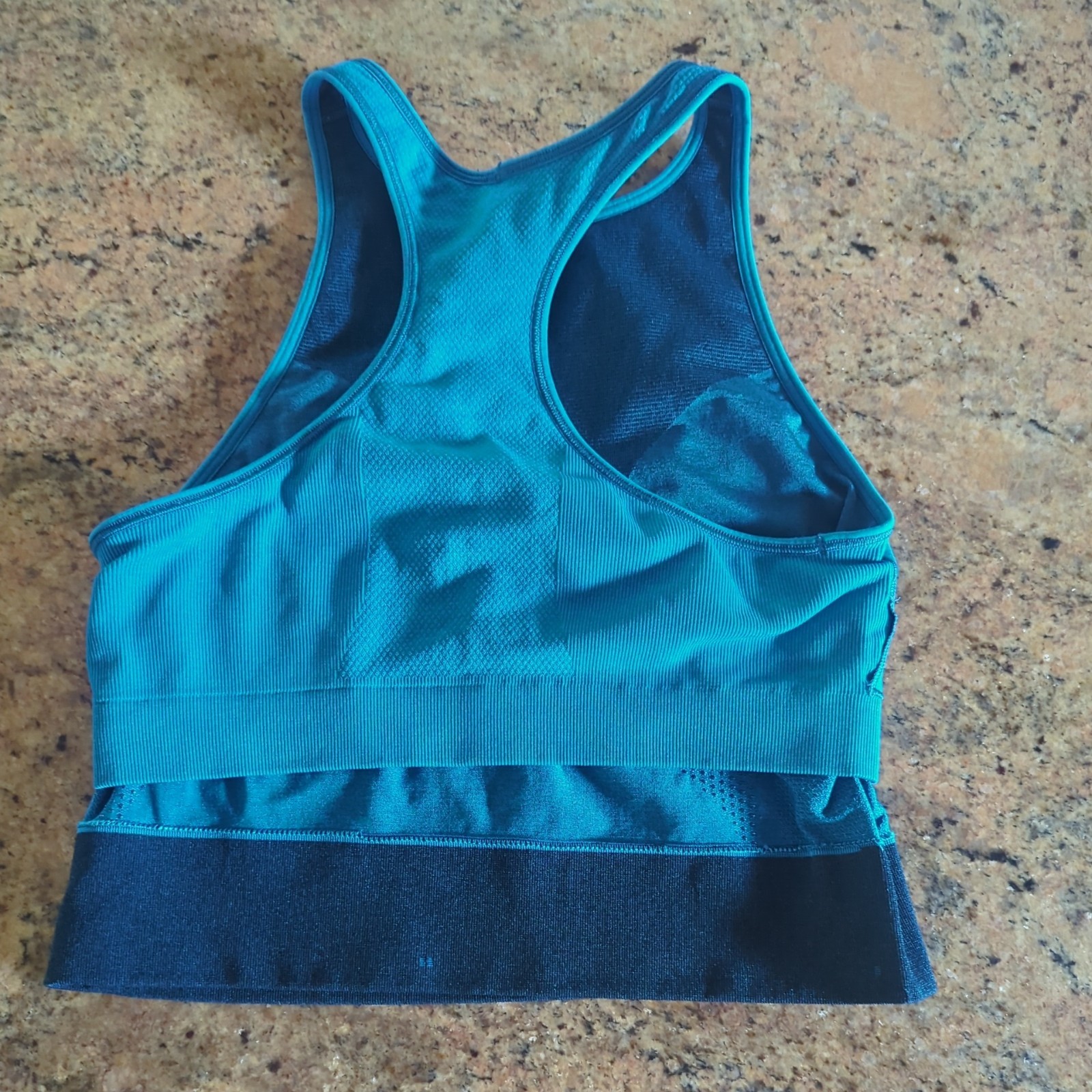 Lululemon Seamless Mesh Supportive Training Tank Top. Graphite Grey. Size 6