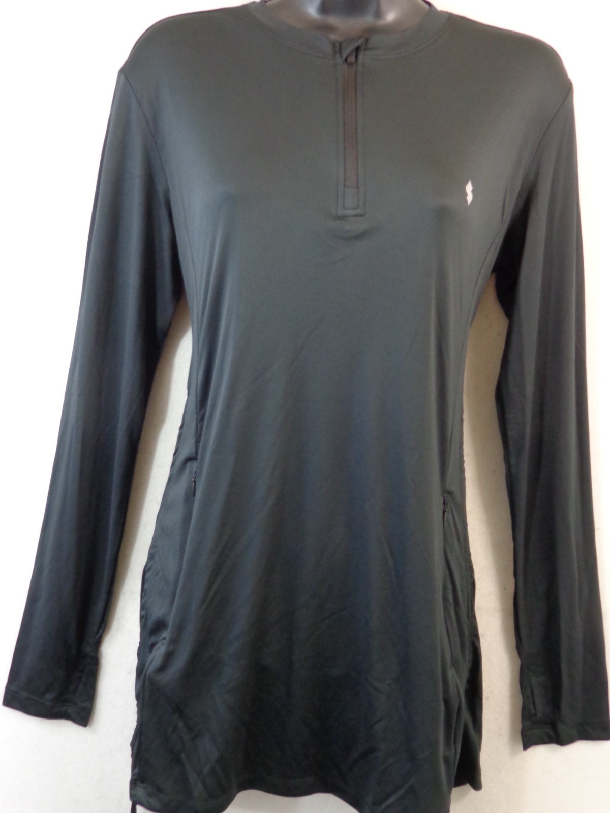 Soothfeel Sun Shirt Women’s M Black Long Sleeve 1/4 Zip Pullover Rash Guard New