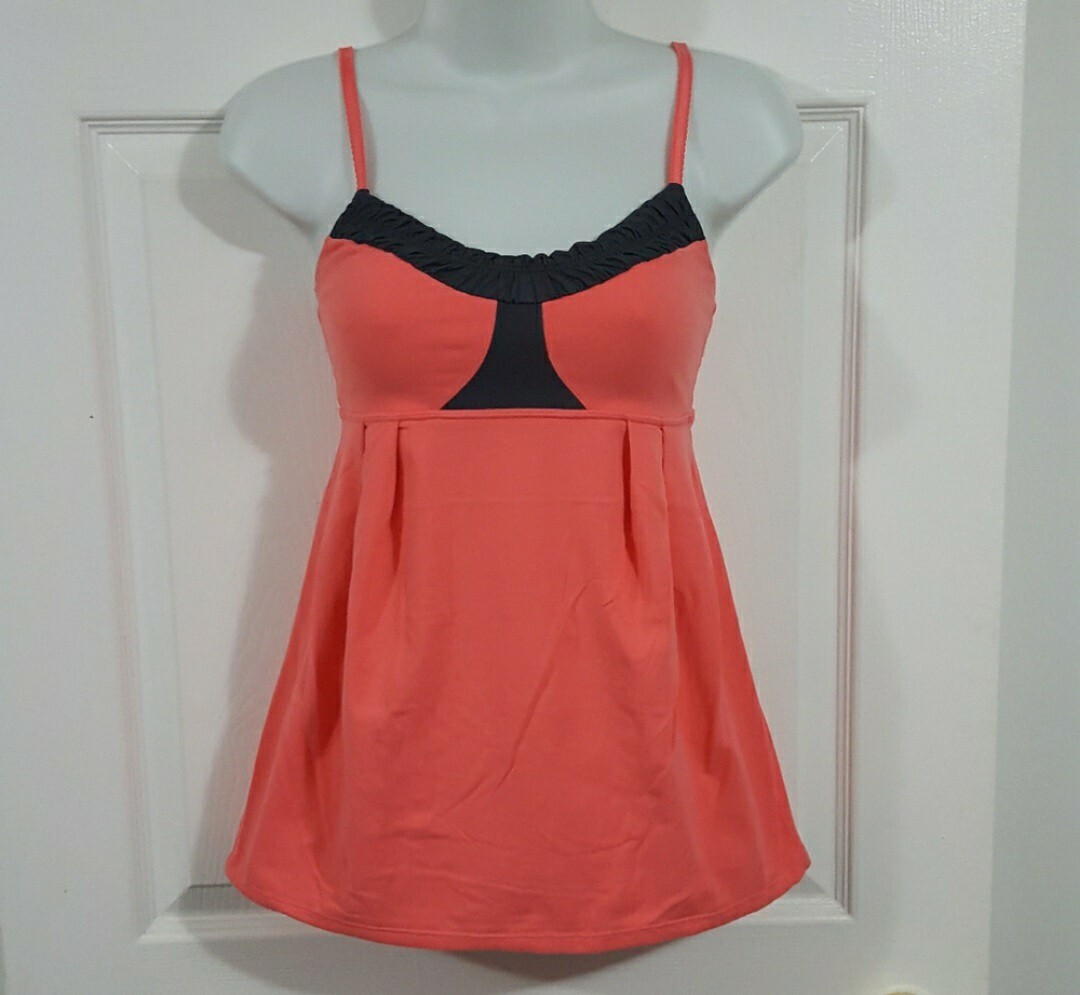 Lululemon Yogi Dance Tank Coral Gray Ruched Ruffle Neckline Size 2 EUC