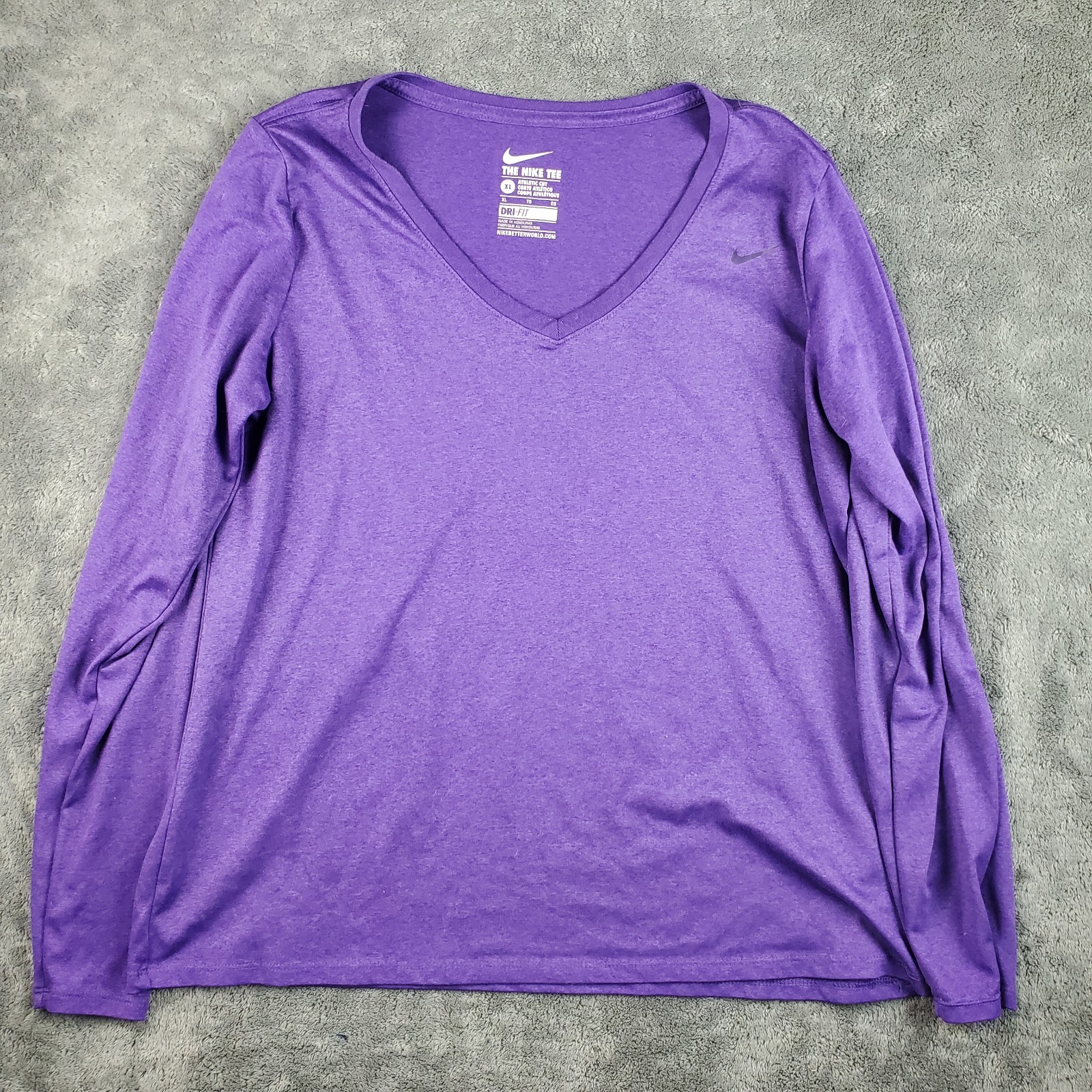 Nike Shirt Womens XL Purple Legend V-Neck LS Tee T-Shirt Dri Fit 683640