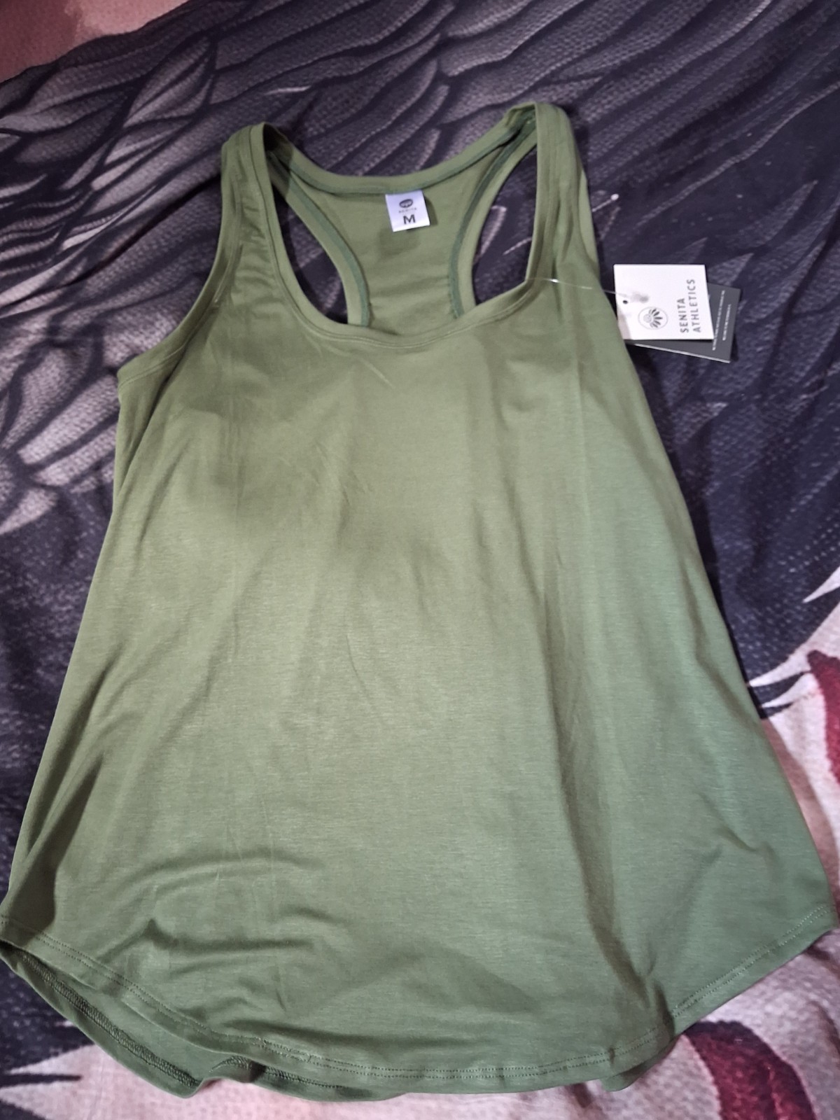 ☆NWT Senita Athletic Womens Camo Green, Racerback,Relaxed Fit Tank Top Size M