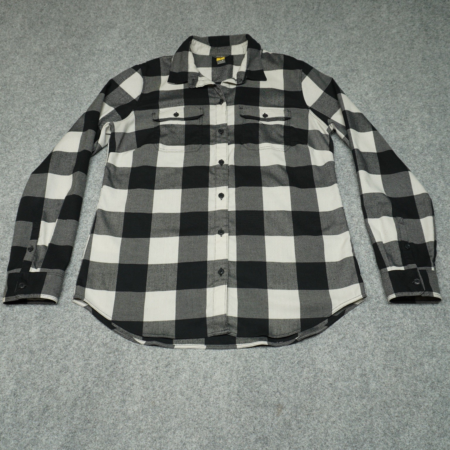 Eddie Bauer Women’s Black White Plaid Flannel Shirt M Polyester Spandex Top