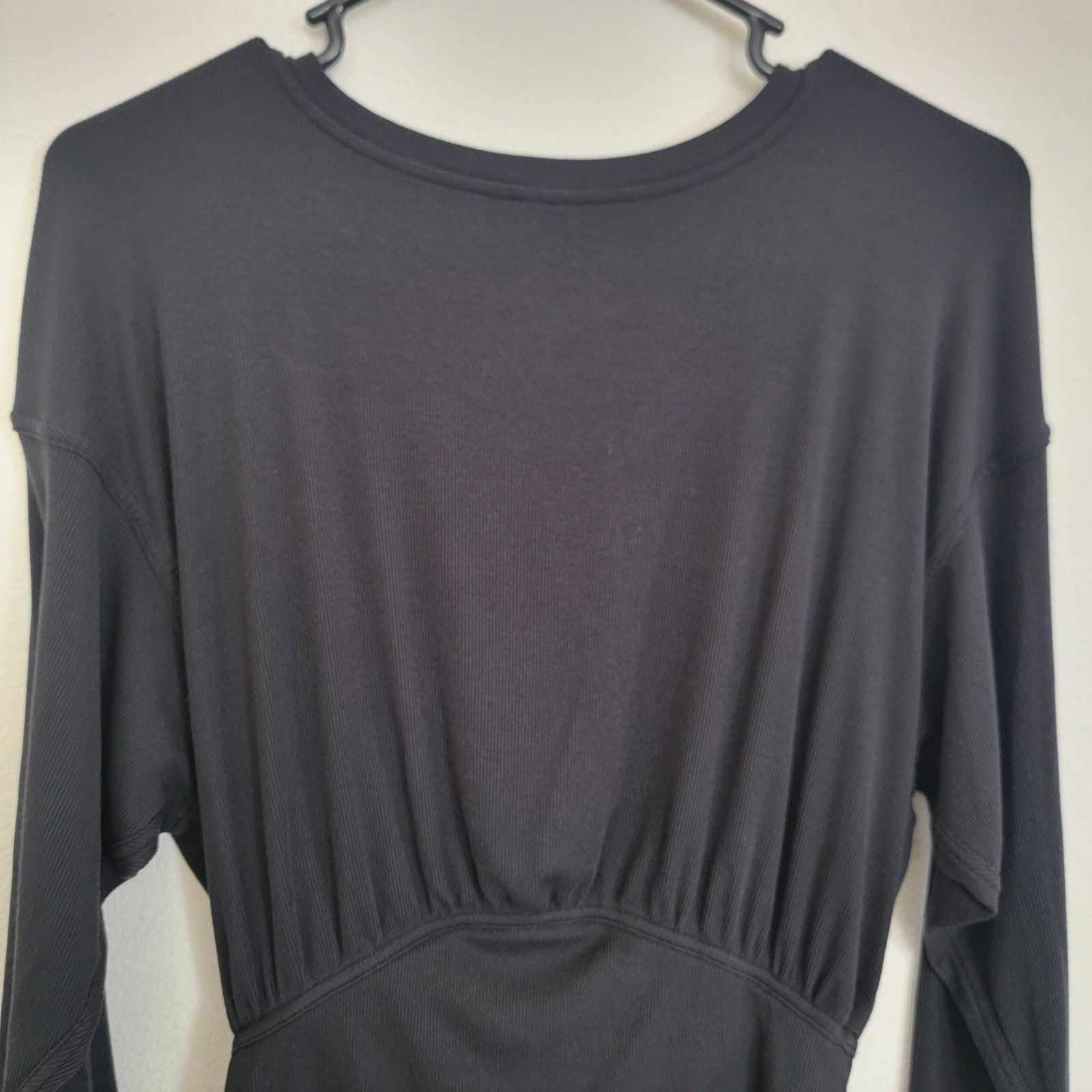 Lululemon Ribbed Modal Silk Blend LongSleeve Top Shirt Yoga Pilates Black W3GEXS