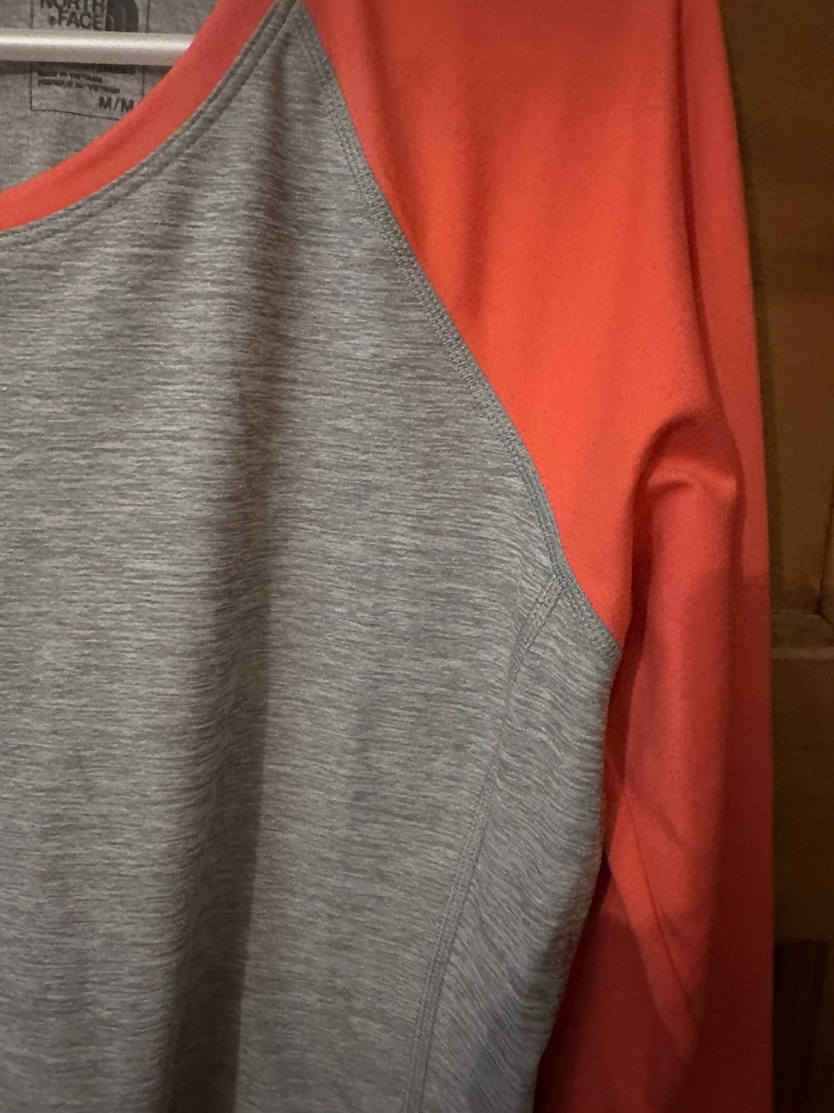 The North Face FlashDry Active Top Long Sleeve Athletic Shirt womens Medium