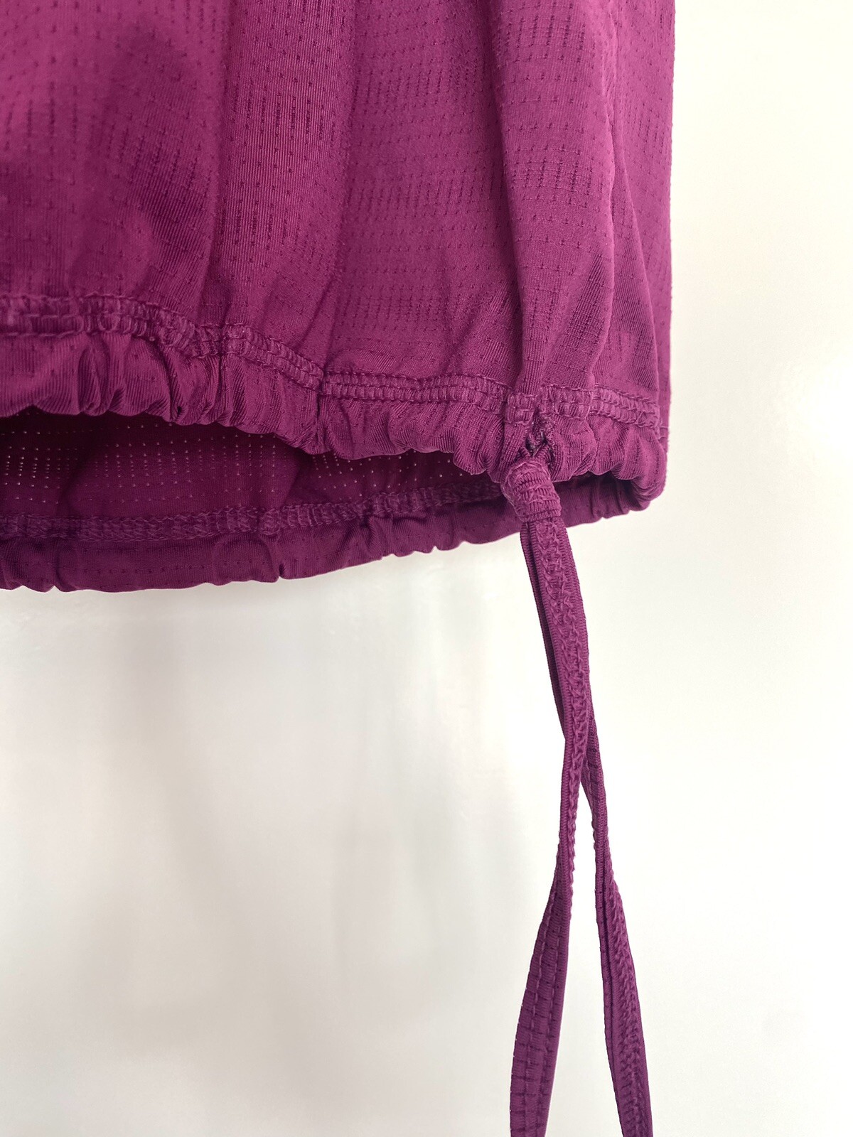 Old Navy Active Magenta Built In Bra Loose Fit Racerback Athletic Tank Top Sz XS