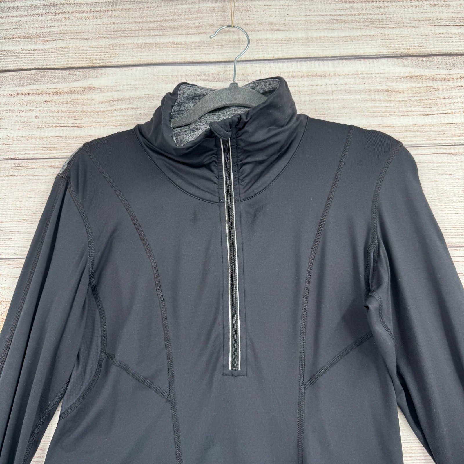 Lululemon 1/2 Zip Running Pullover Jacket Womens 6 Black Stretch