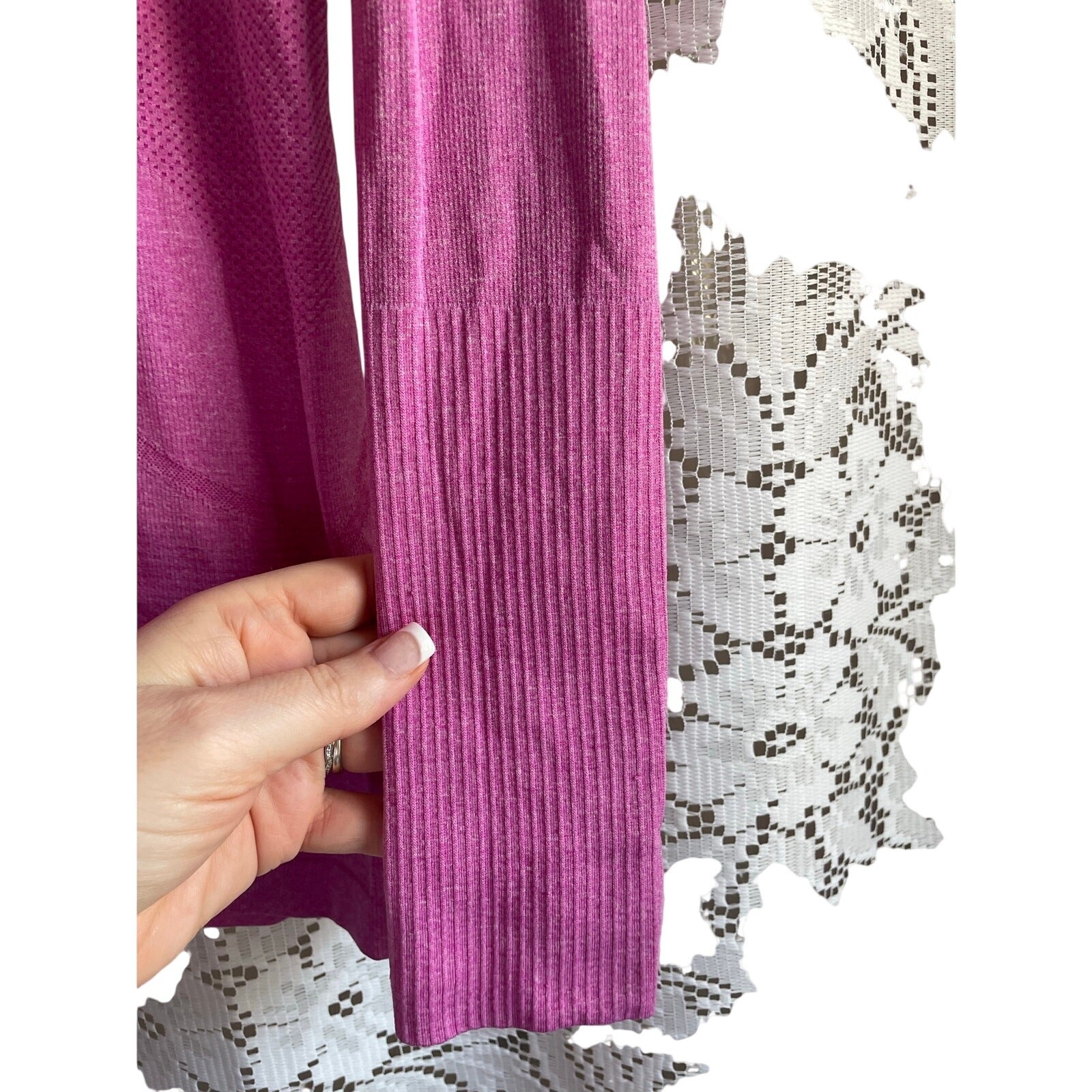 LULULEMON Heathered Raspberry Swiftly Tech Long Sleeve Crew Top Athleisure $78