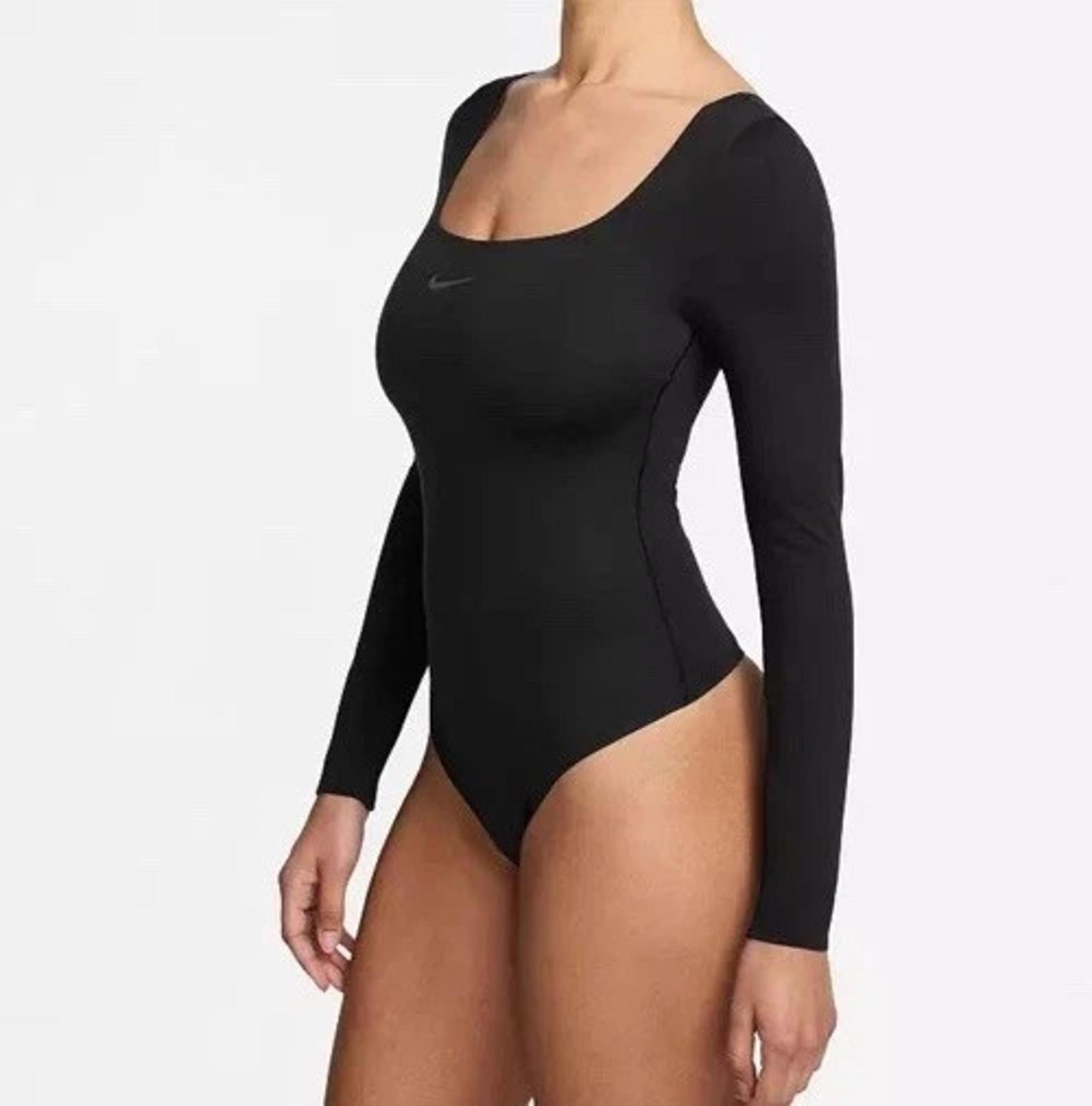 NWT $80 Nike Women’s Form Long-Sleeve Bodysuit-Black Size L HQ8296-011