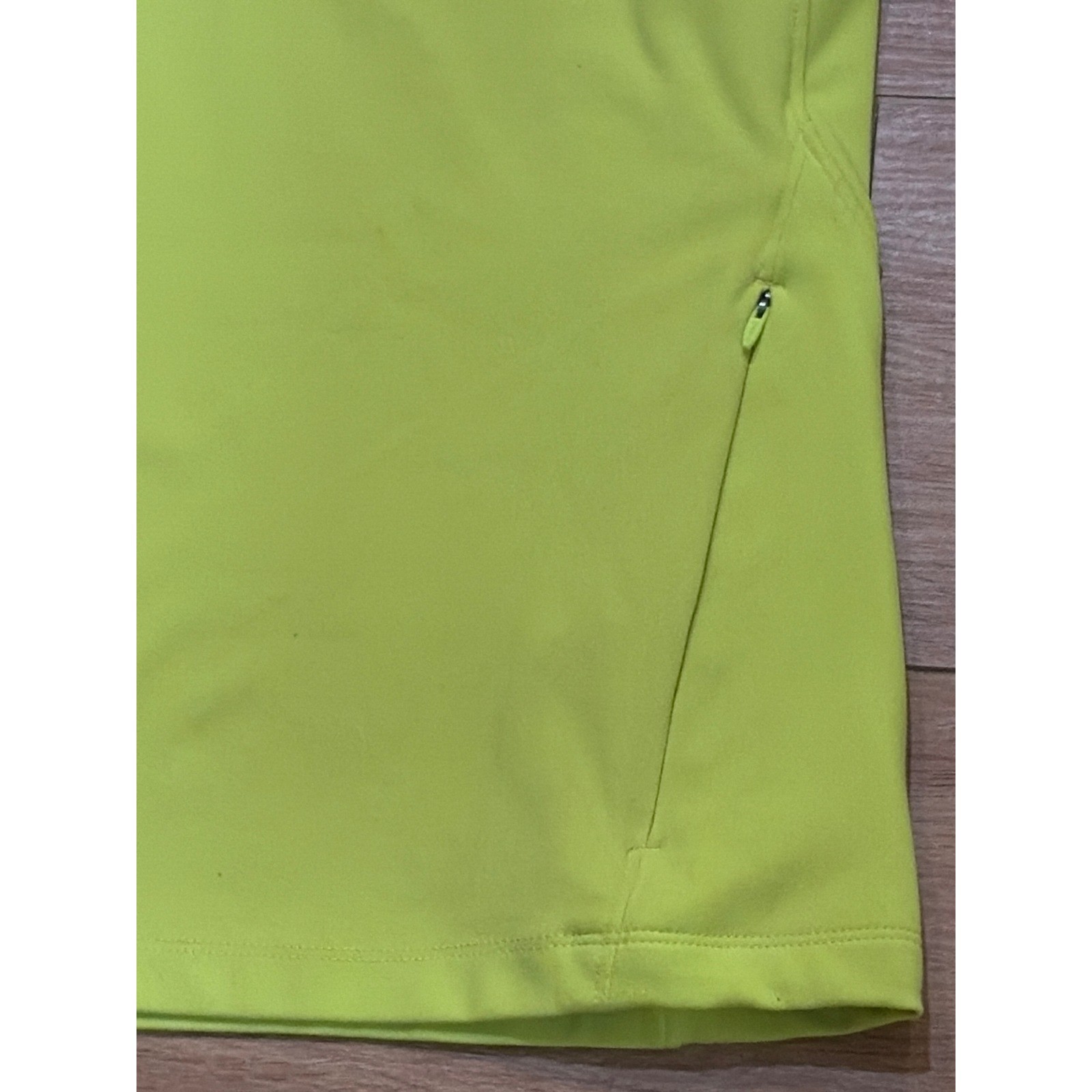 Reebok Womens Quarter Zip Pullover Neon Lime Green Thumbhole Athletic Top Medium