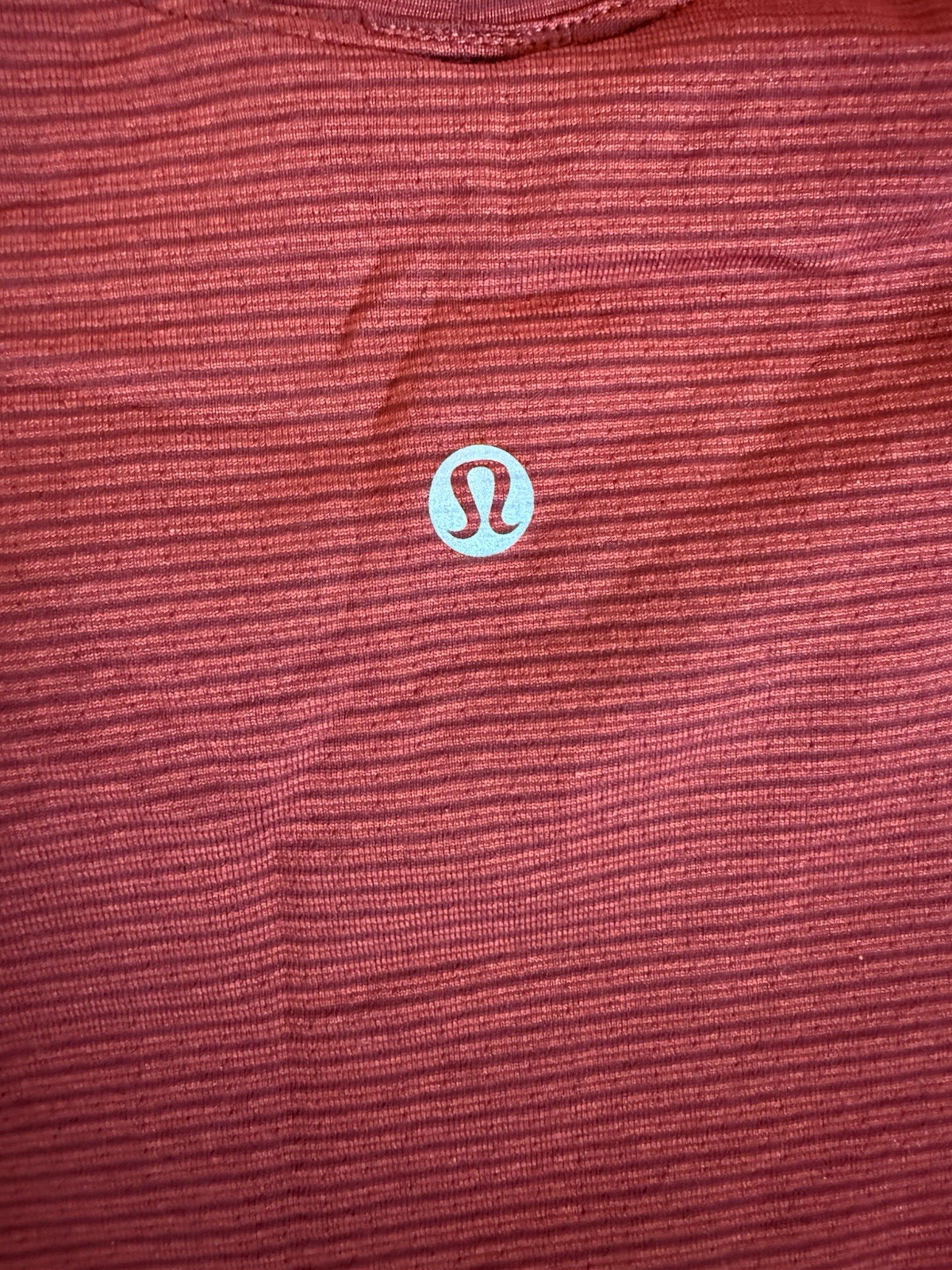 lululemon Swiftly Tech Cropped Short Sleeve 2.0 Crew Seamless Red Size 4