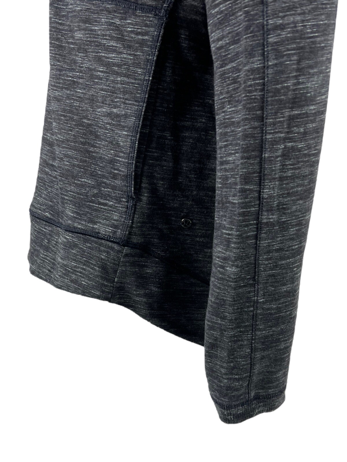 Lululemon Womens 8 Exhalation Pullover Sweatshirt Top Heathered Gray Green EUC