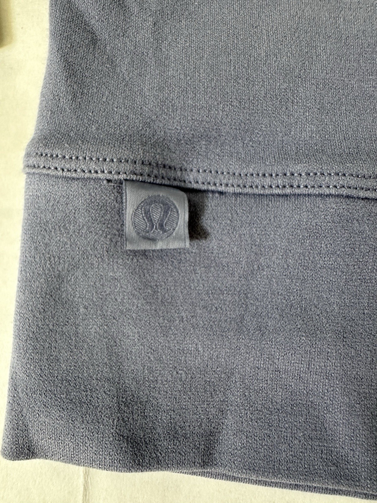 Lululemon Quarter Zip Pullover Long Sleeve Blue Size 44 X 26.5