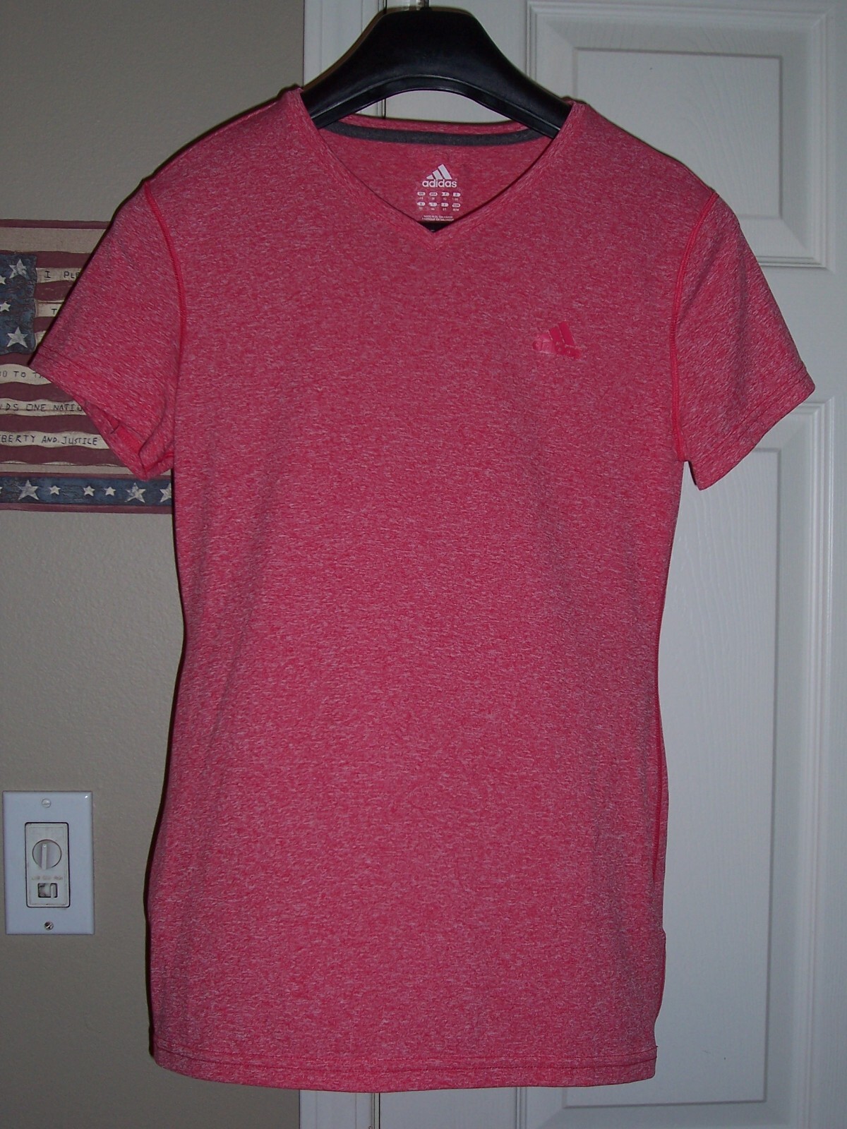 Womens ADIDAS CLIMALITE Peach Athletic Style Shirt Size Medium