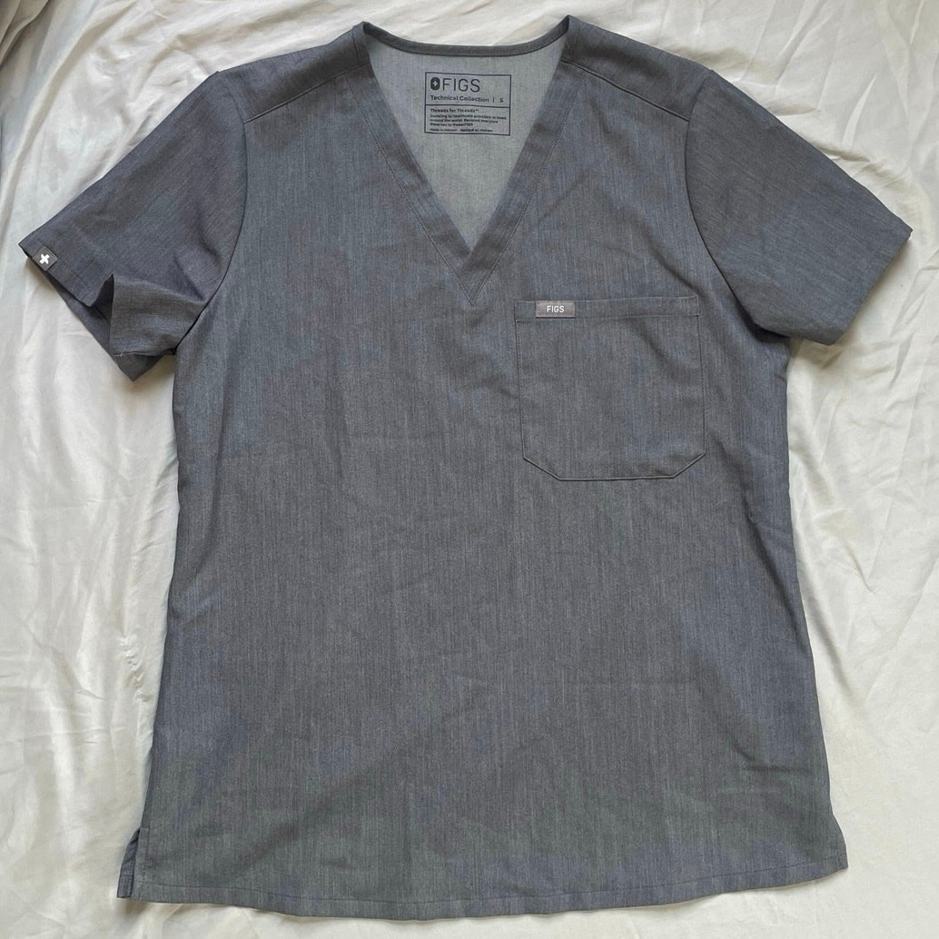 Figs Catarina and Leon Scrub Top Bundle Size Small Nursing Medical