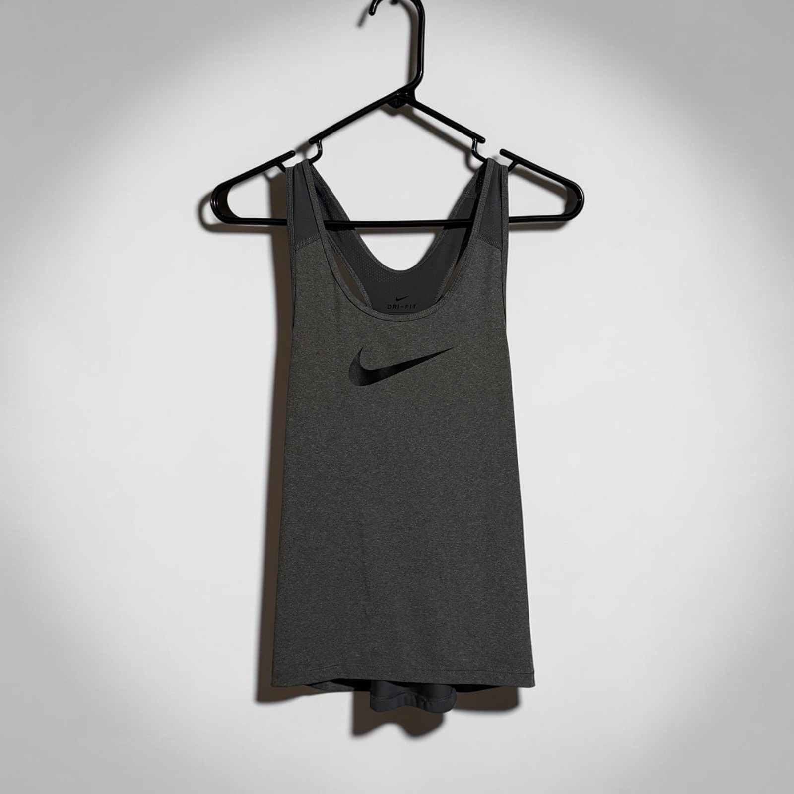 Nike Dri-Fit Women’s Racerback Athletic Tank Top – Heather Grey (Medium)