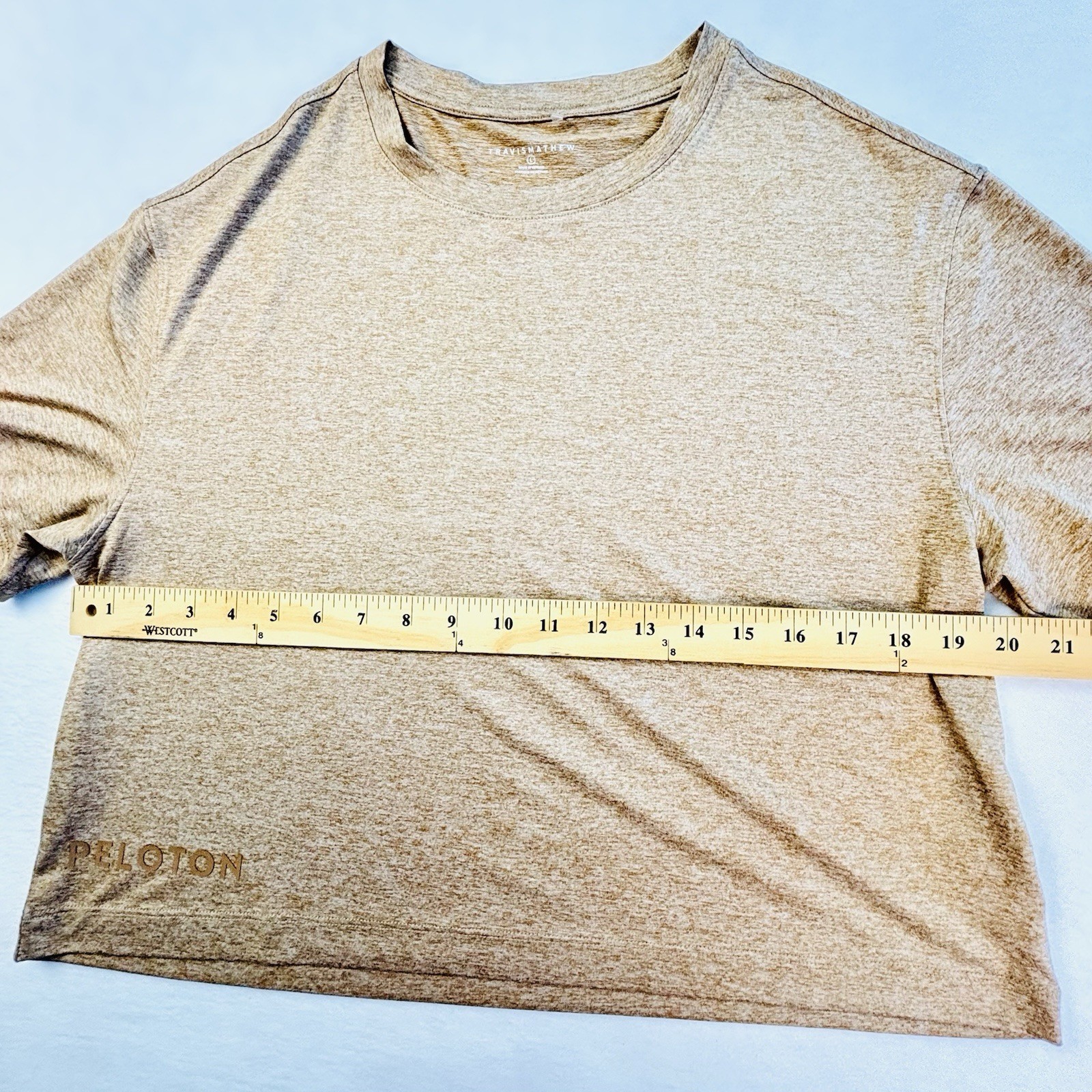 Travis Mathew Peloton ALWAYS FOREVER TEE Crop Top Tan Heather Burro Womens Large