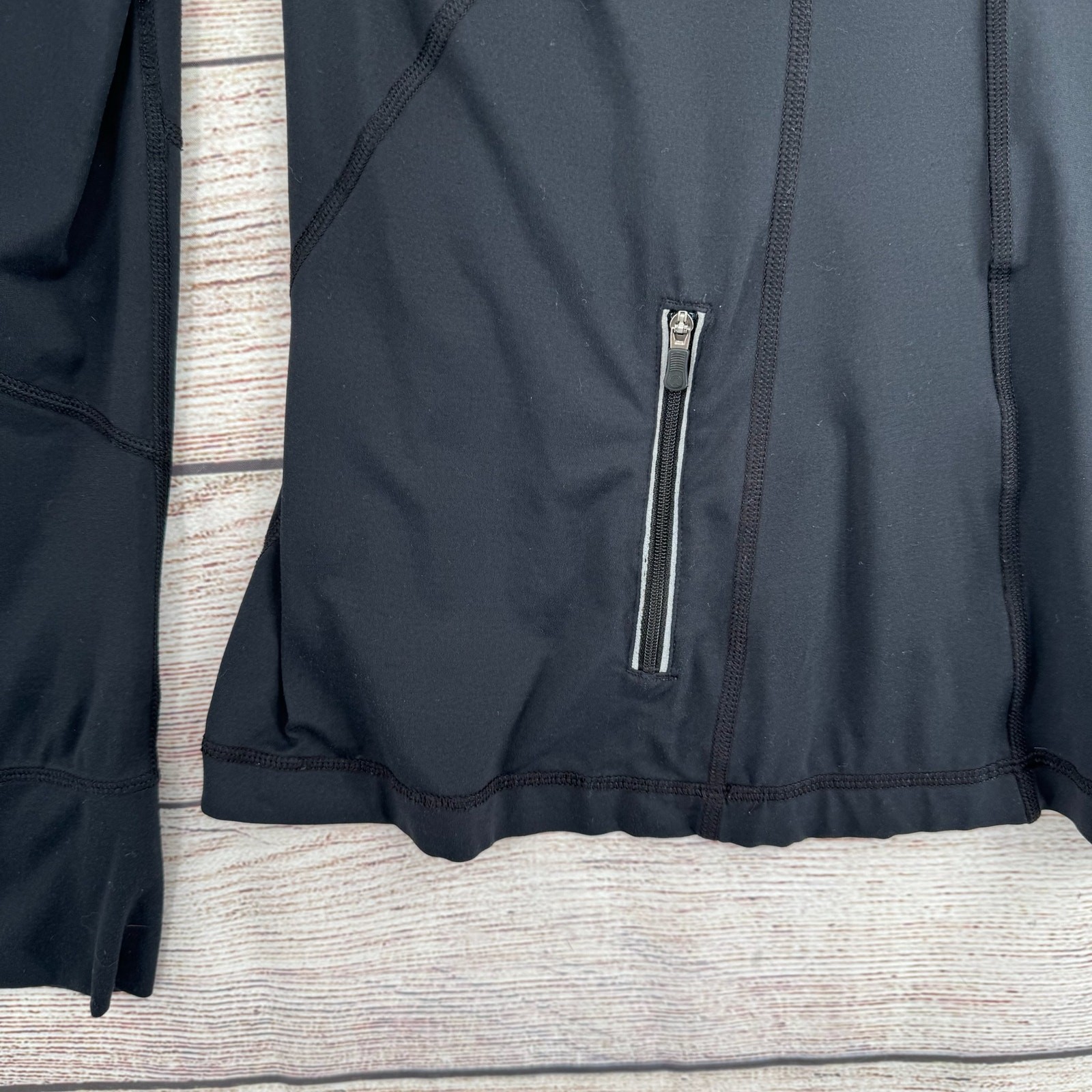 Lululemon 1/2 Zip Running Pullover Jacket Womens 6 Black Stretch