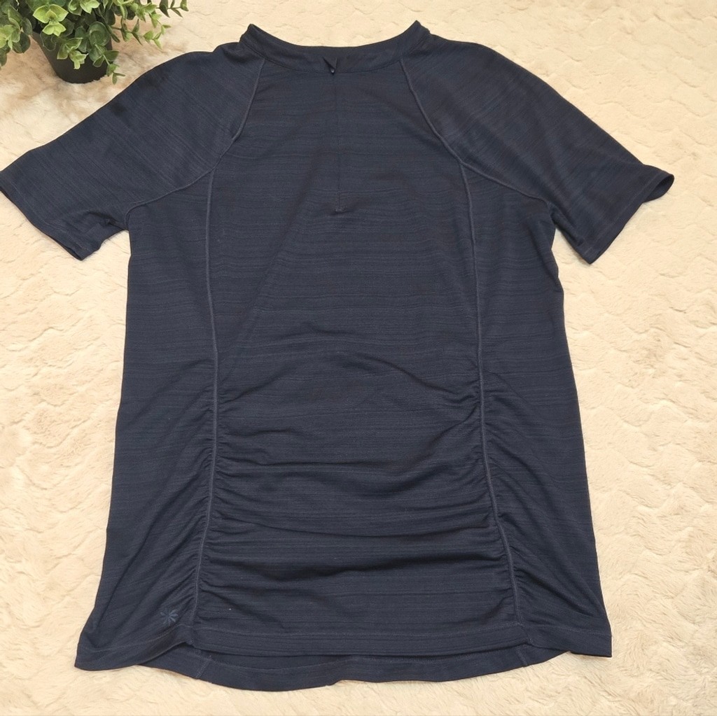 Athleta Navy Blue Fastest Runner Ruched Top with Back Zipper Pockets, Size Large