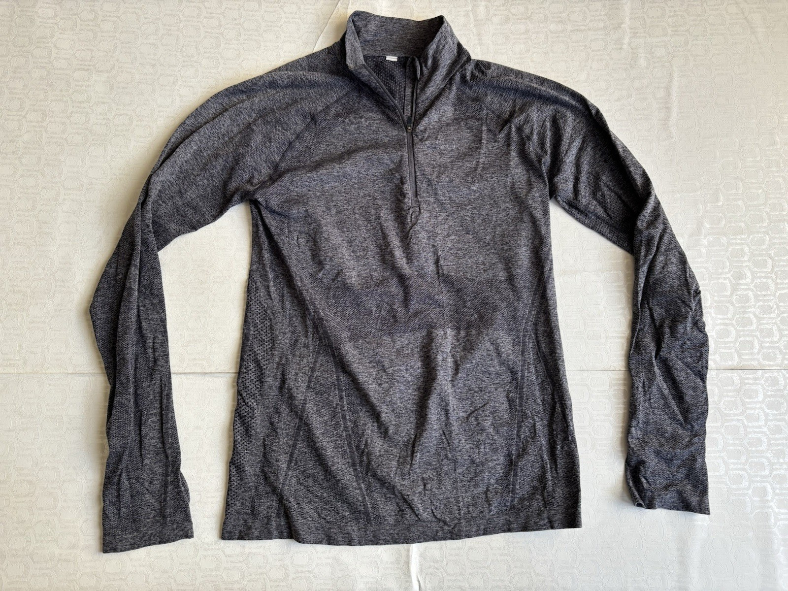 Athleta Momentum Long Sleeve 1/4 Zip Heather Gray Pullover Large