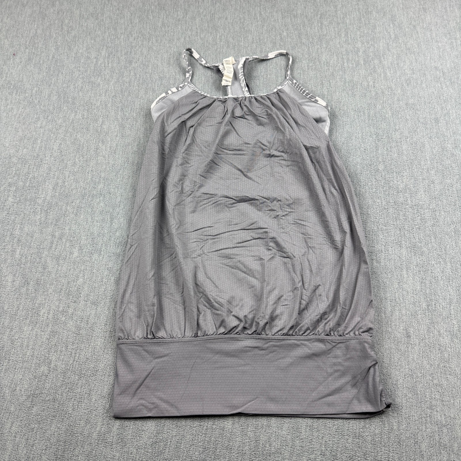 Lululemon Tank Top Womens 4 Gray No Limits 2-in-1 Built In Bra Yoga Workout