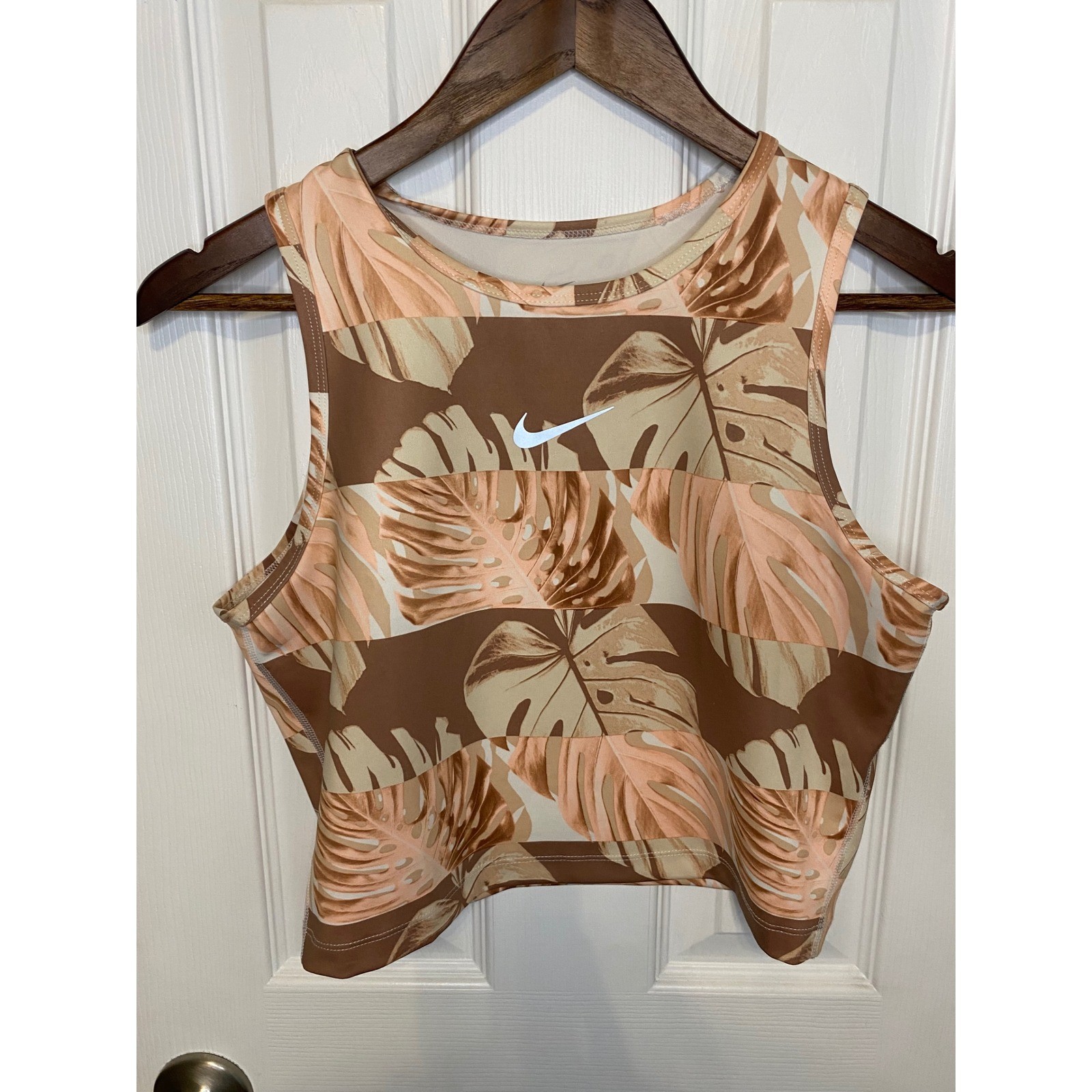 Nike Dri-FIT Womens Tropical Monstera Leaf Print Crop Tank Top Brown Tan Medium