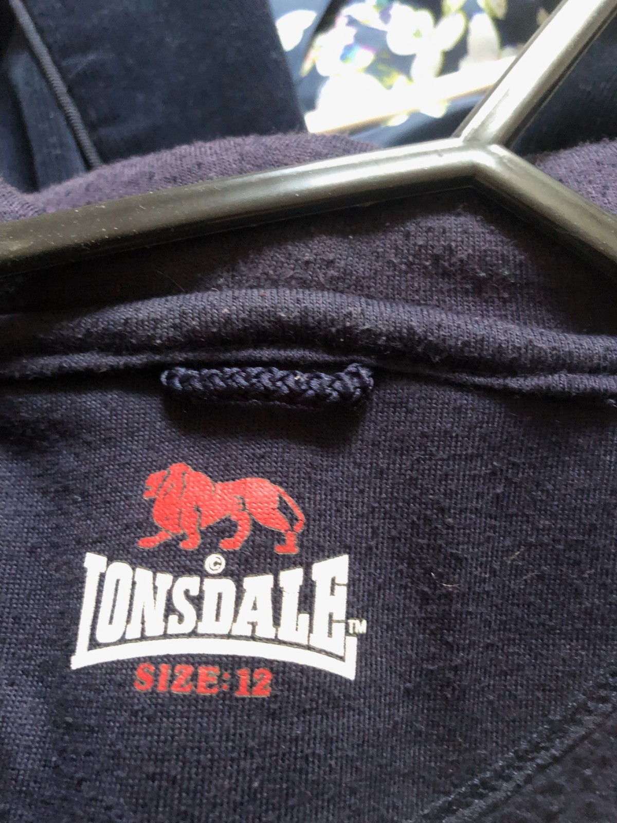 LONSDALE ZIP UP JACKET – SIZE 12 – POSTED NEXT DAY