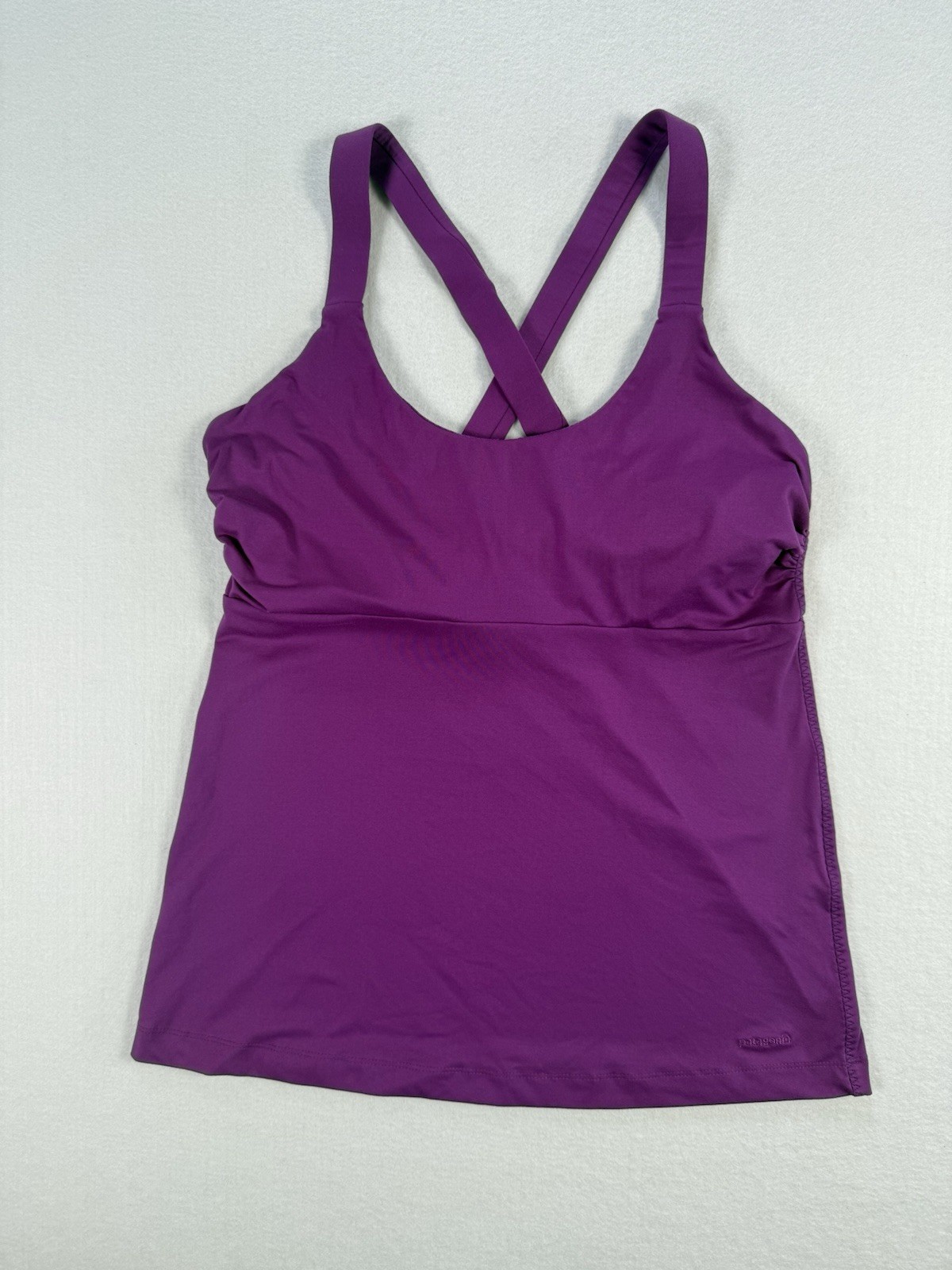 Patagonia Women’s Active Cross Back Tank Top Purple Built-In Bra Size Medium