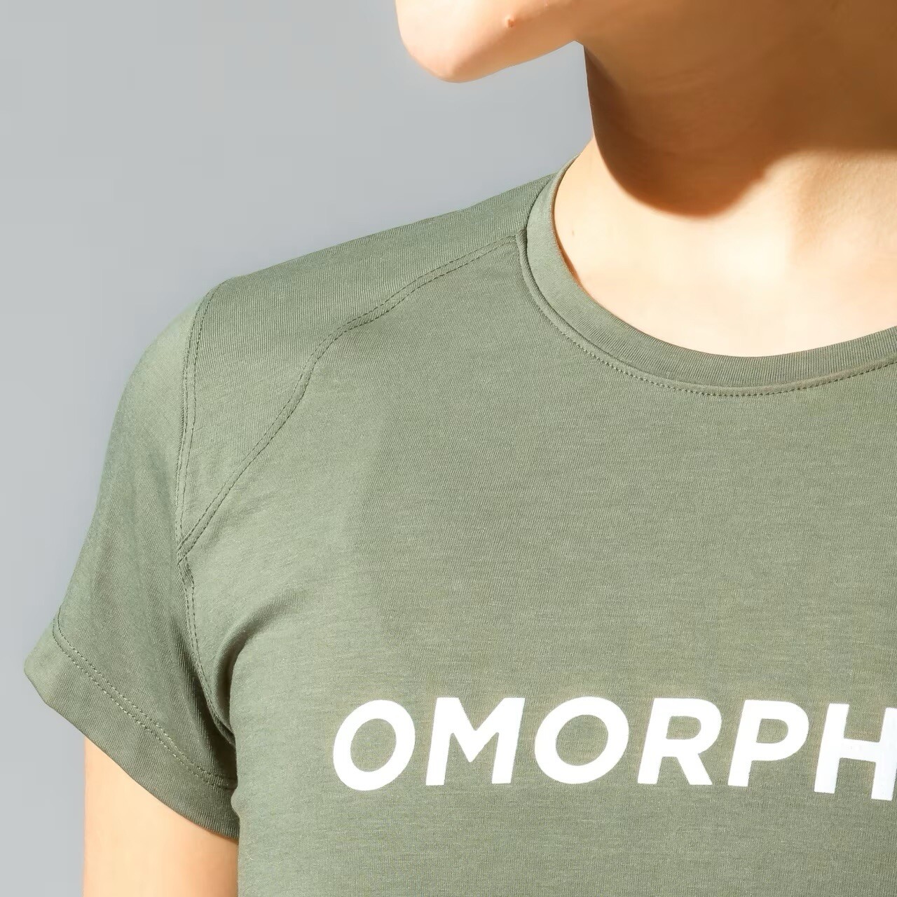 Omorpho Gravity Sportswear Cropped Tee Women L USA MADE Active Wear Gym Shirt