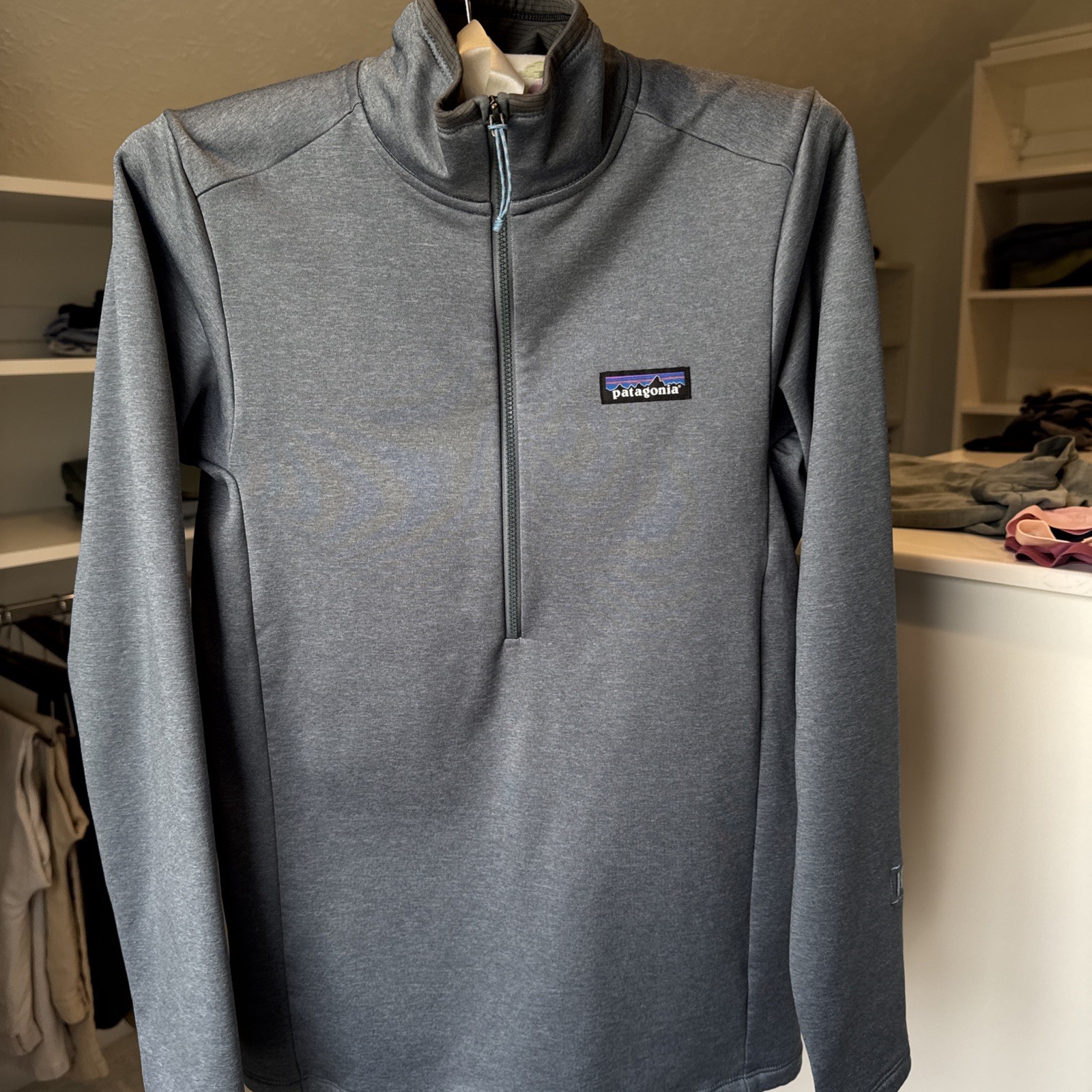 Patagonia Women’s R1 Pullover Quarter Zip Small