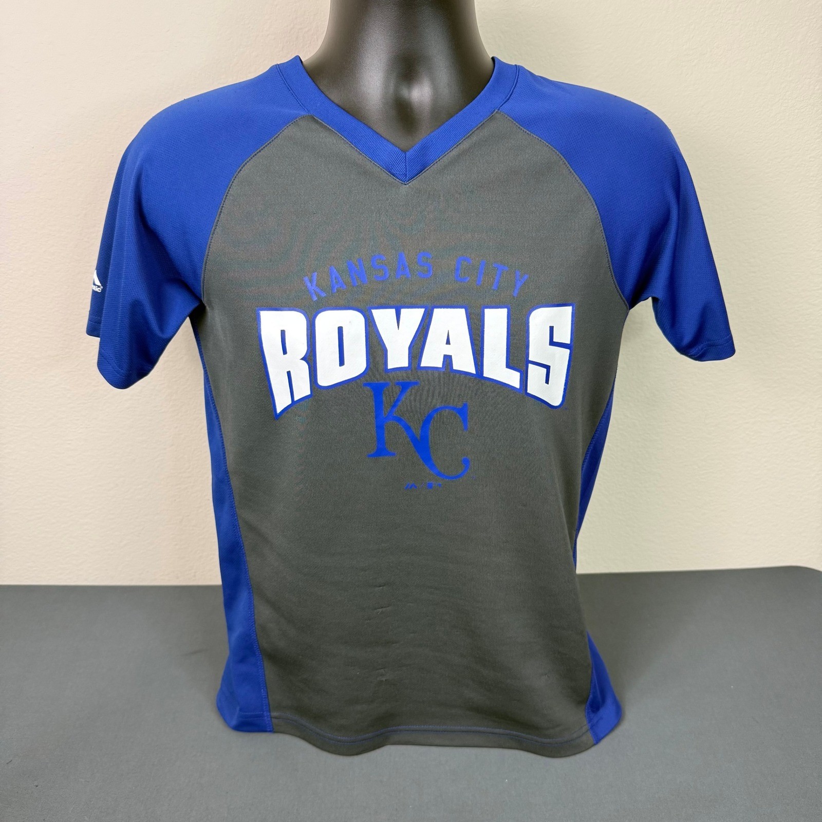 Majestic Shirt Women S Kansas City Royals MLB V-Neck Blue Grey Performance Tee