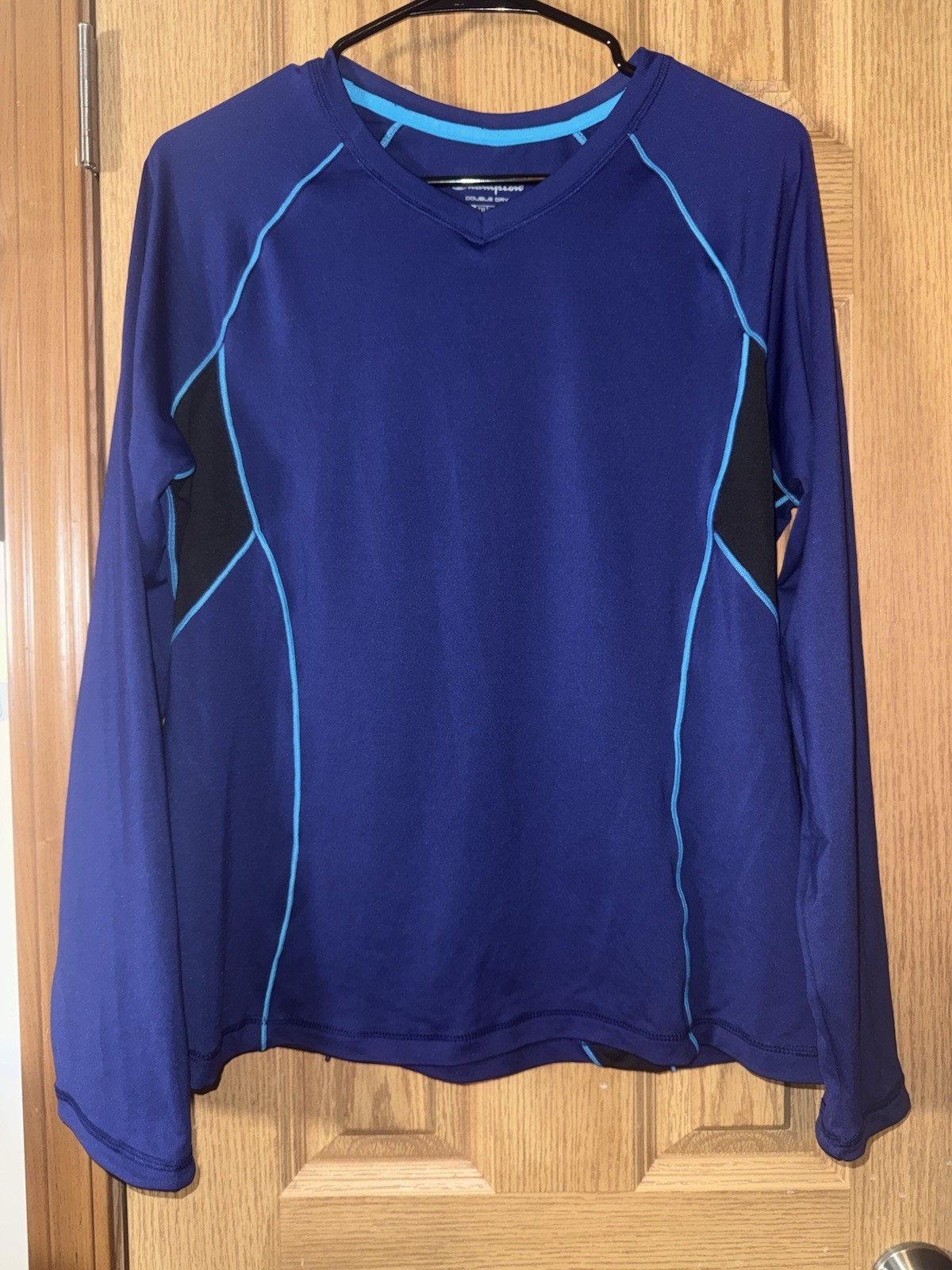 Champion Women’s XL Double Dry Long Sleeve Shirt