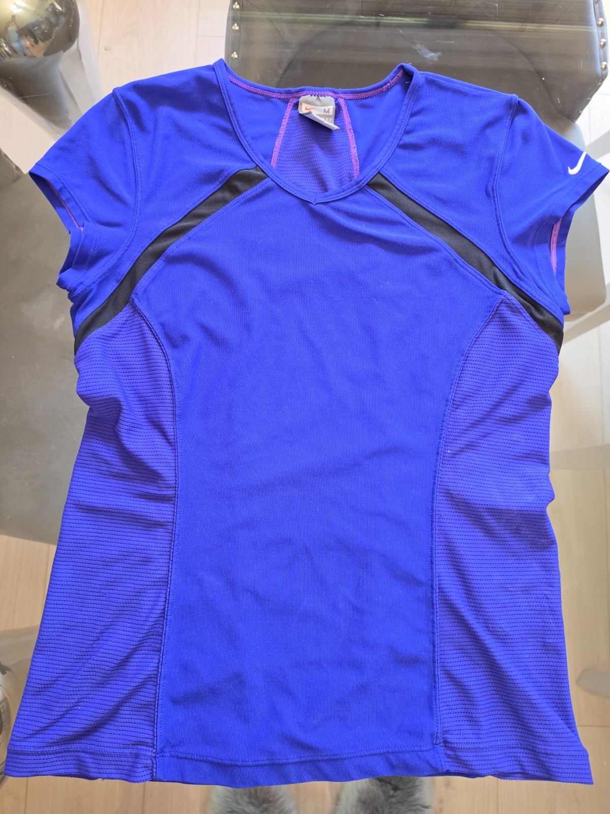 NIKE FIT DRY SZ MED 8-10 WOMENS BLUE SHORT SLEEVE ATHLETIC WORKOUT SHIRT