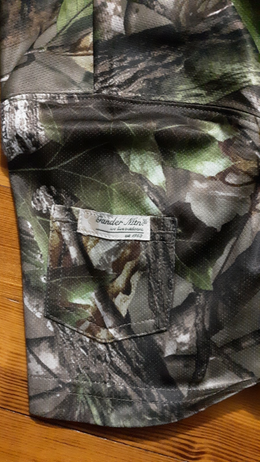 WOMENS Gander Mountain Large Short Sleeve Baselayer Shirt REALTREE Camo Hunting